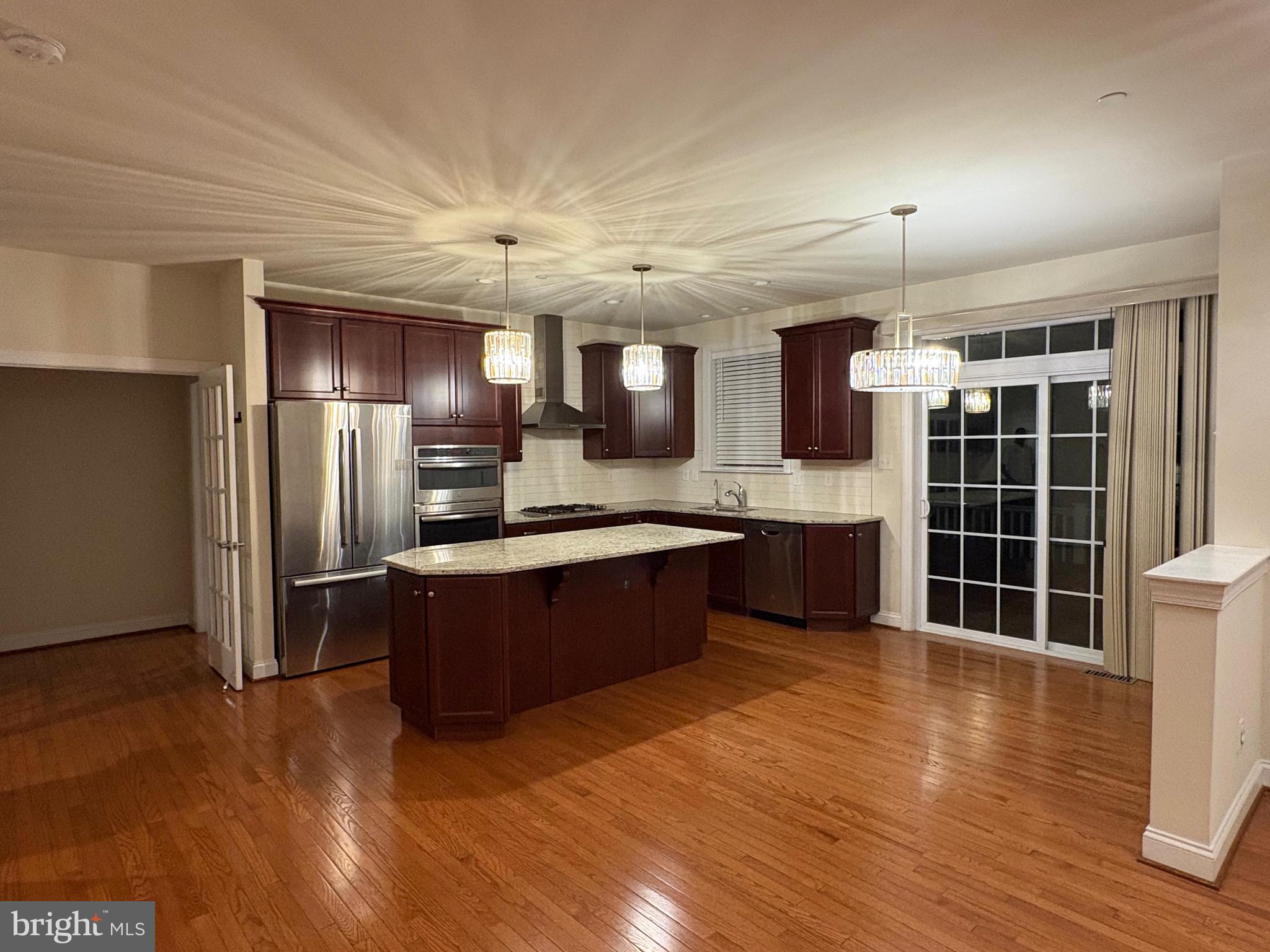 PICKERING CROSSING - Residential Lease