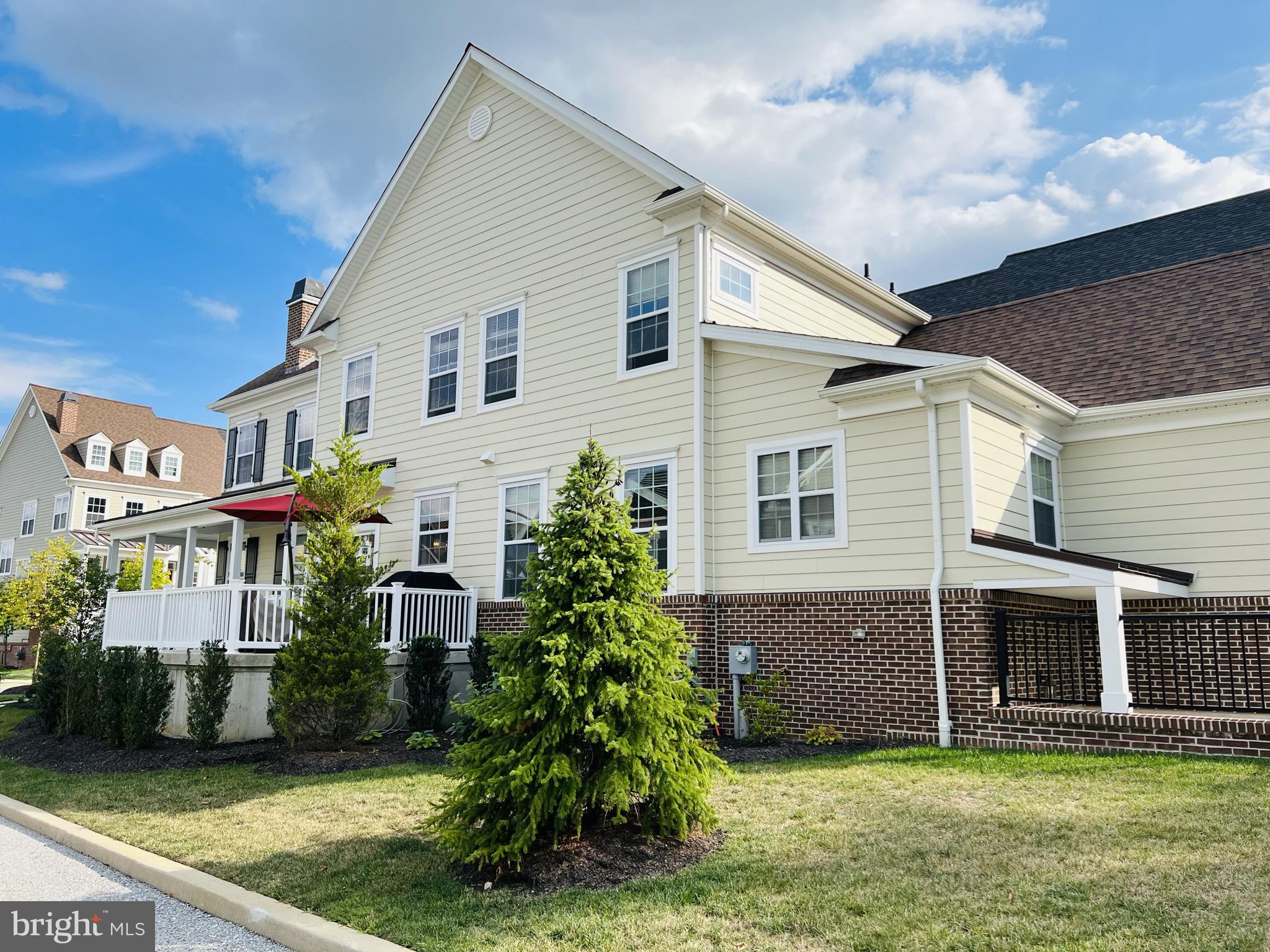 PICKERING CROSSING - Residential Lease