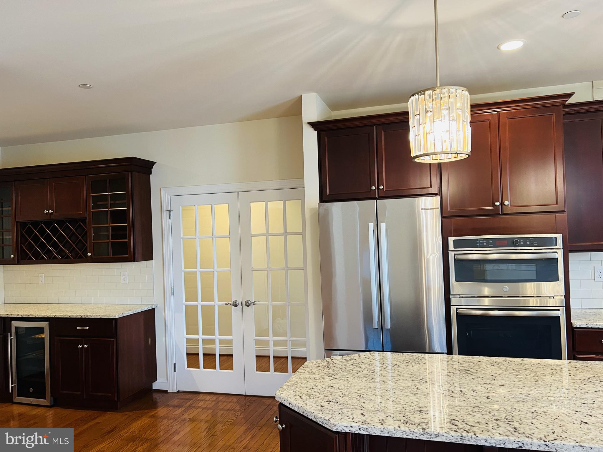 PICKERING CROSSING - Residential Lease