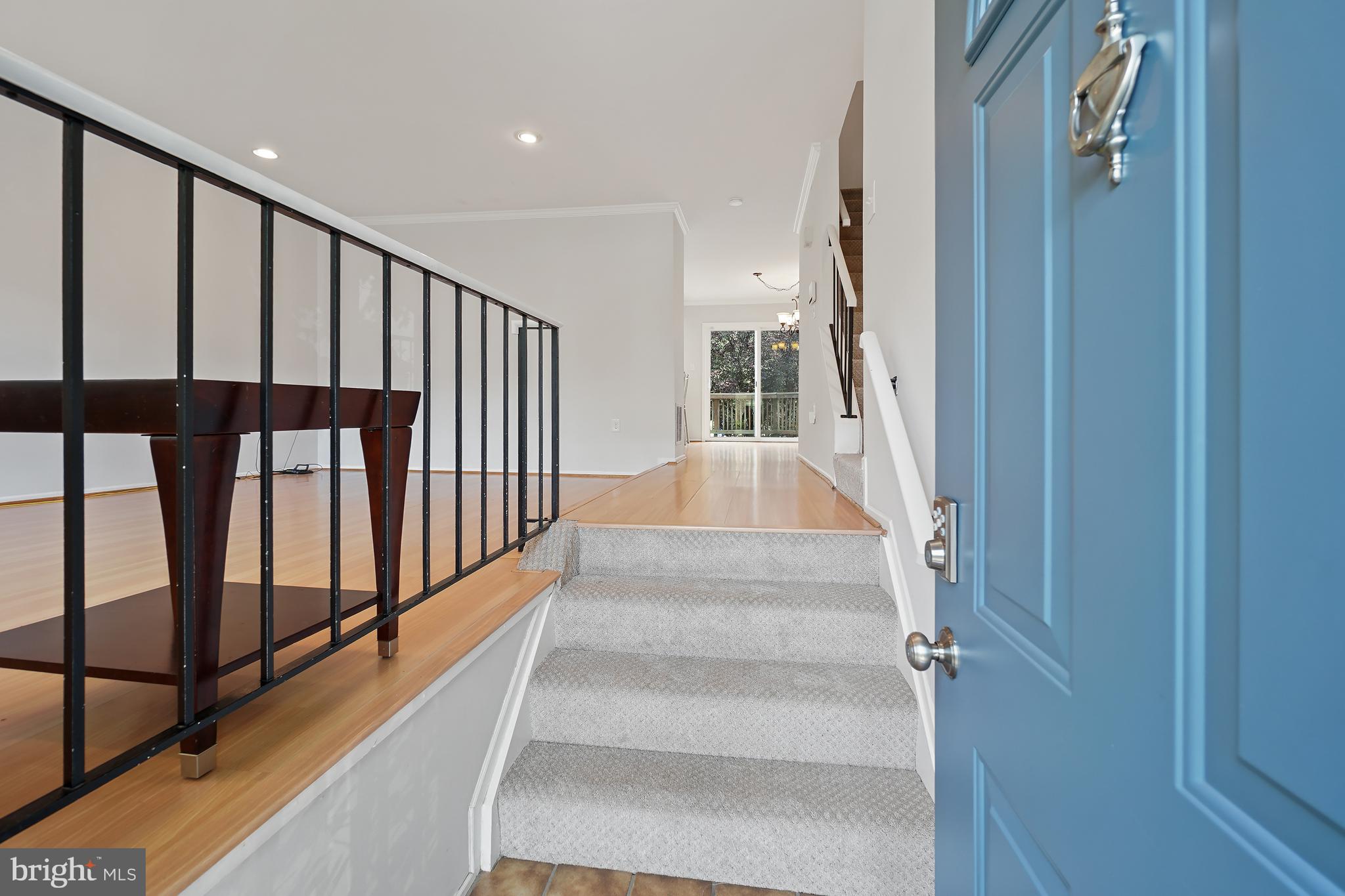 106 AUTUMN FLOWER LANE