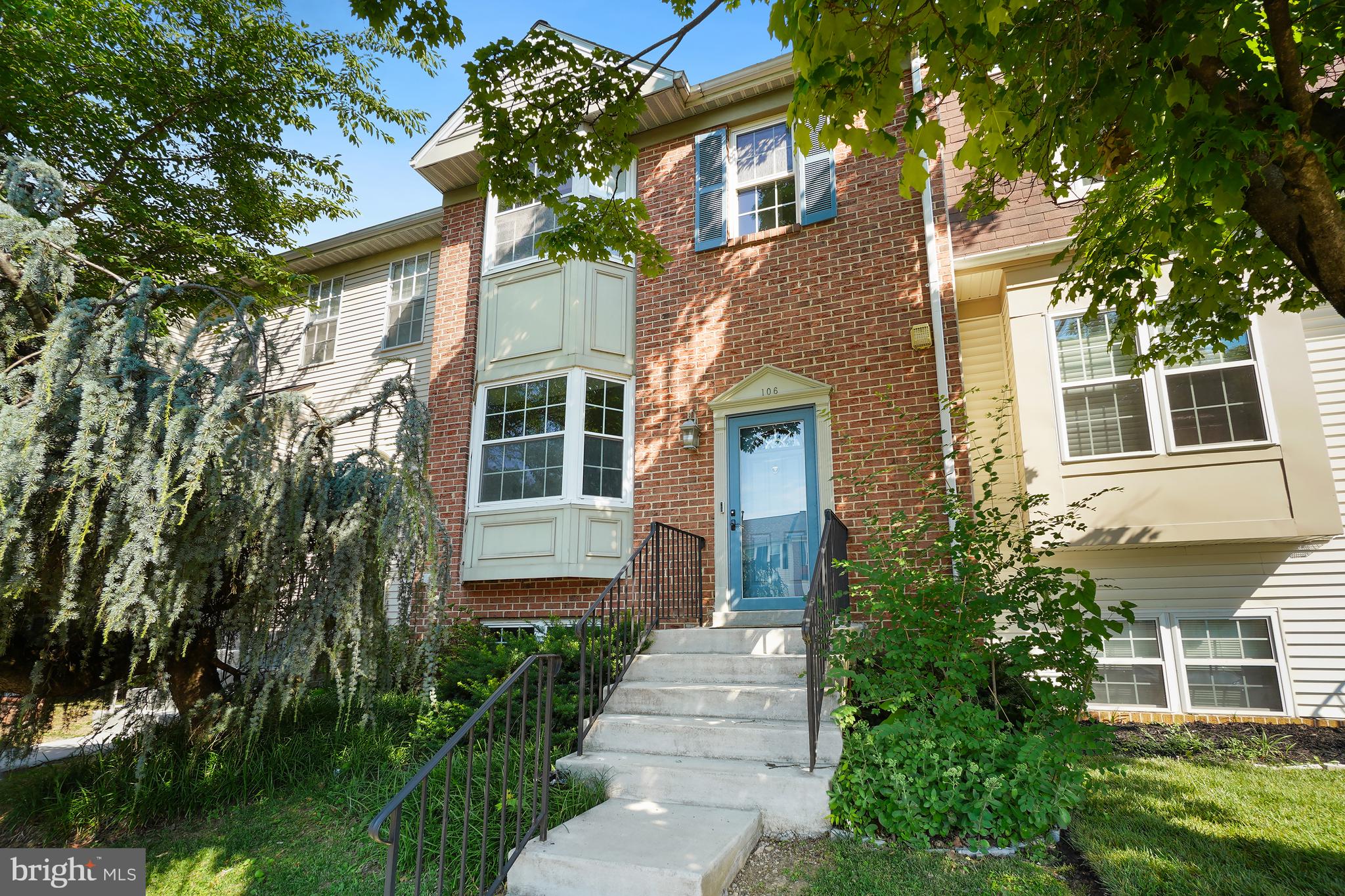 106 AUTUMN FLOWER LANE
