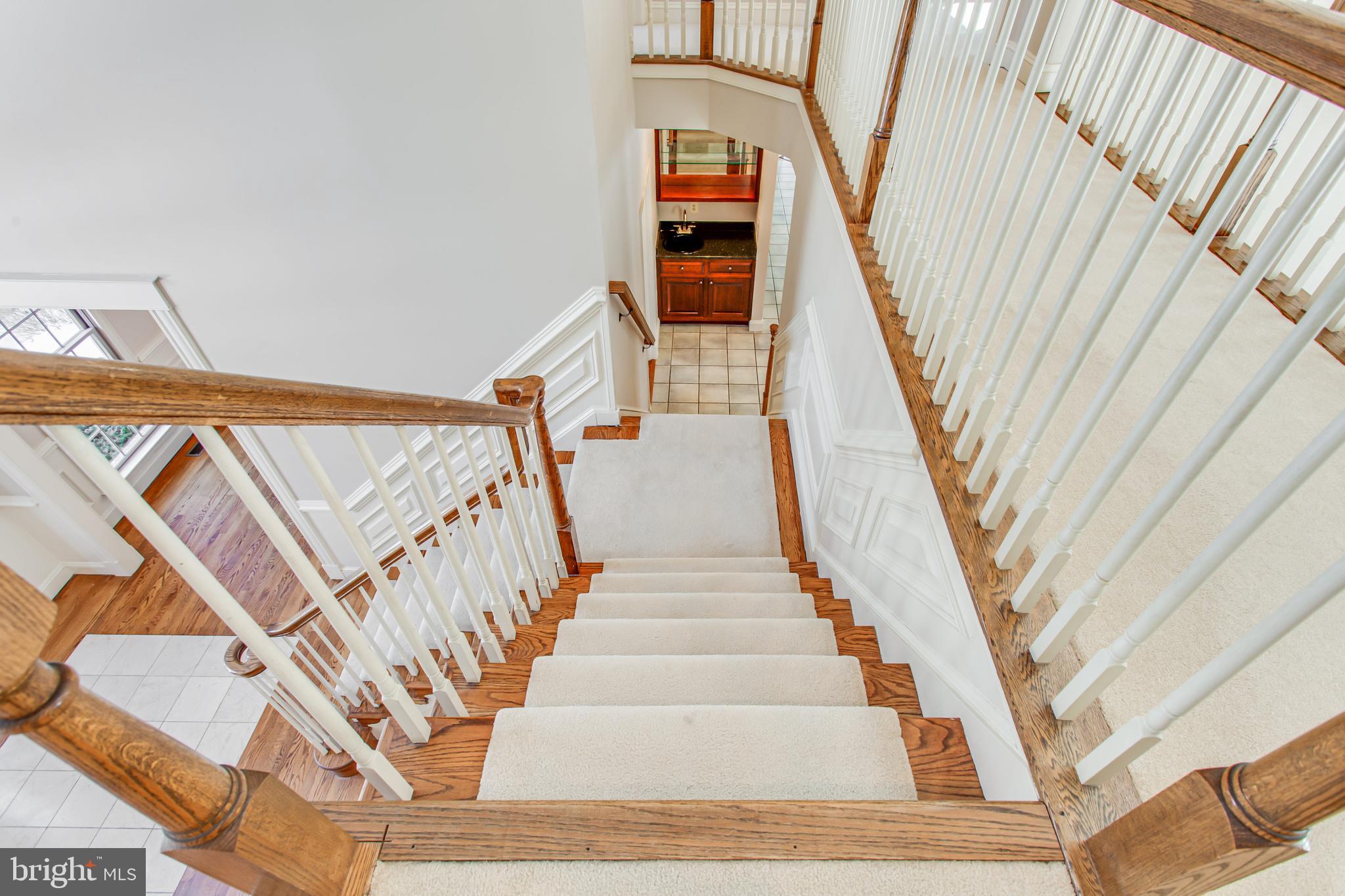 TALL OAKS - Residential