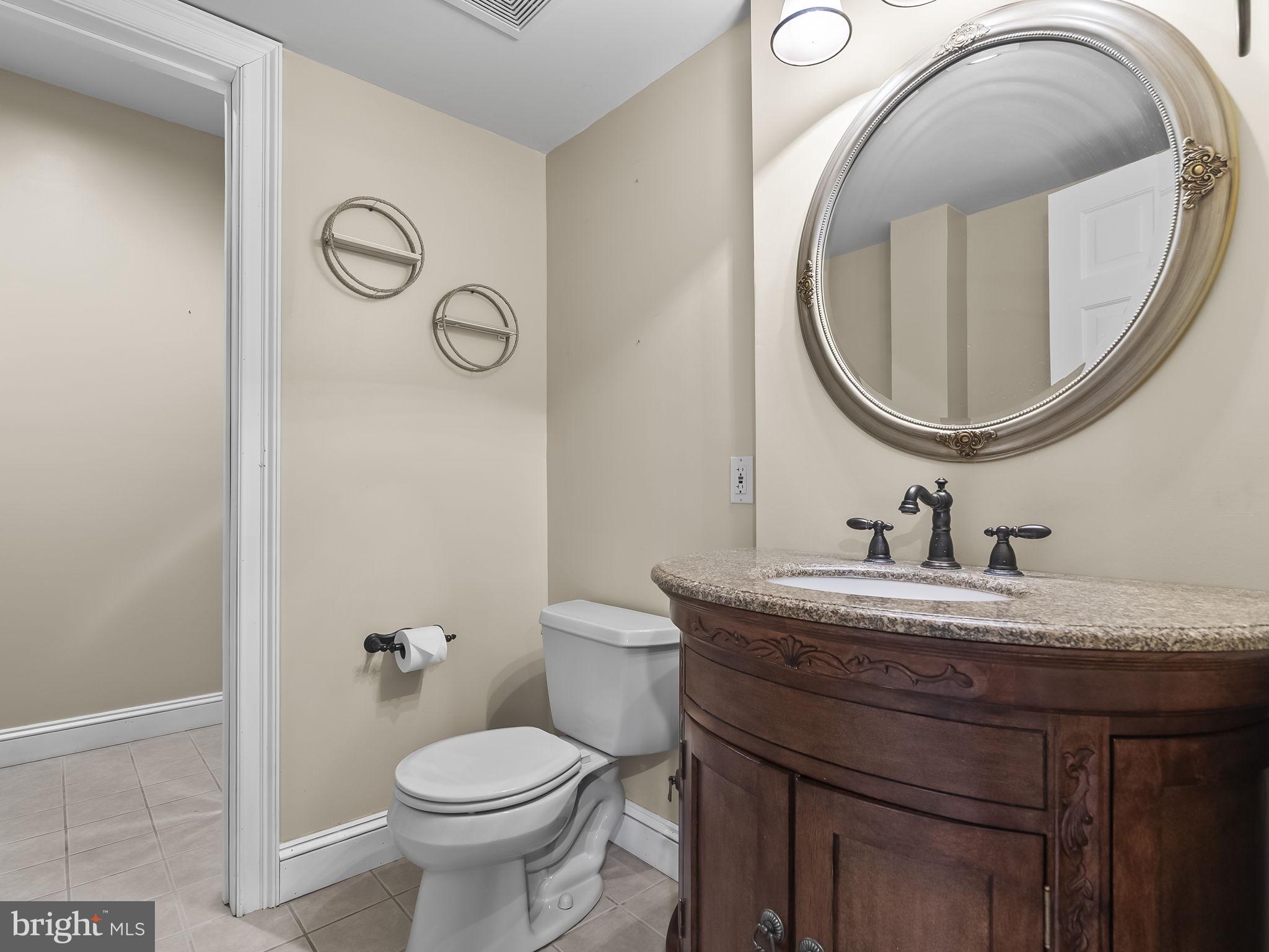 TALL OAKS - Residential