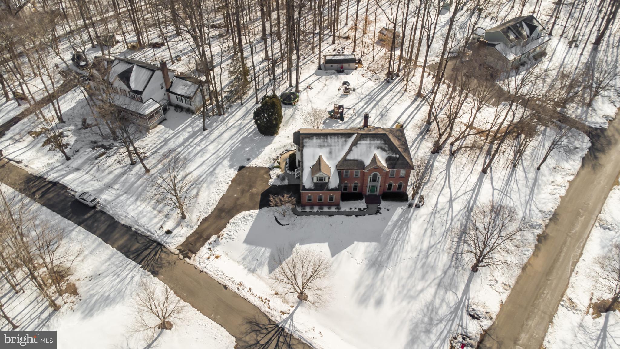 TALL OAKS - Residential