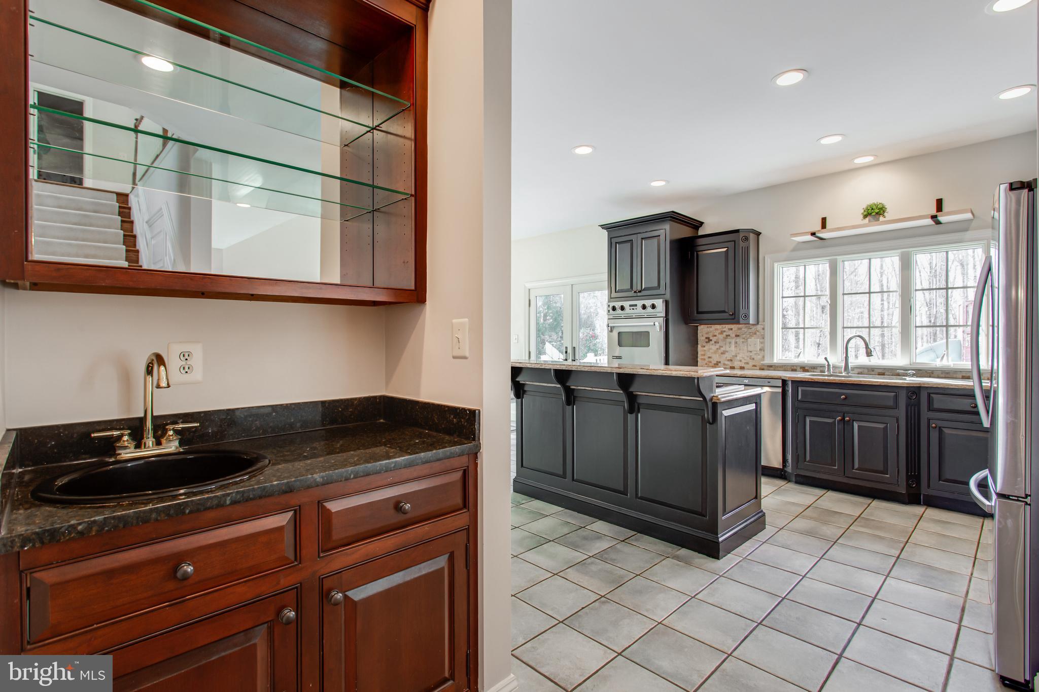 TALL OAKS - Residential