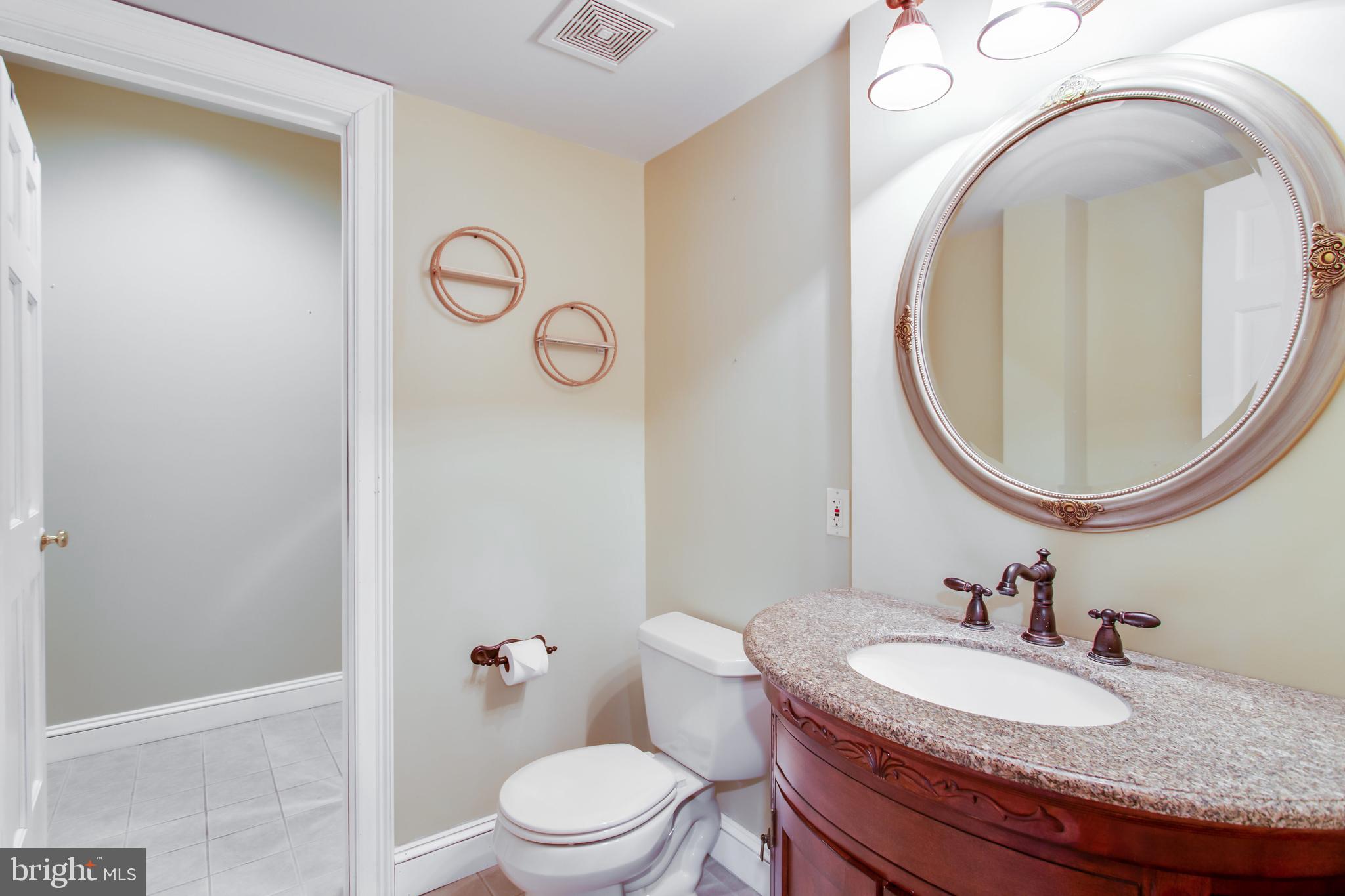 TALL OAKS - Residential