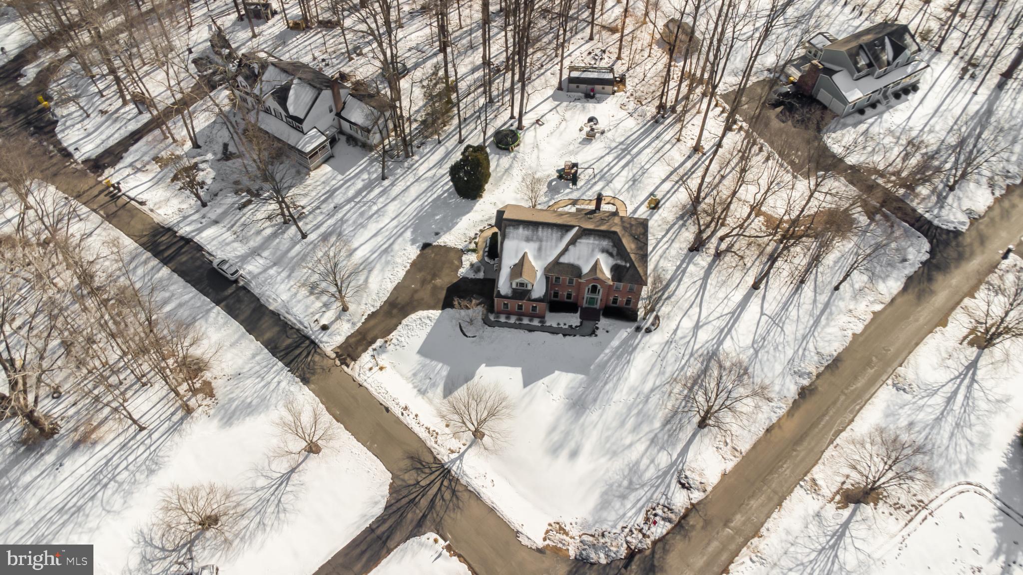 TALL OAKS - Residential