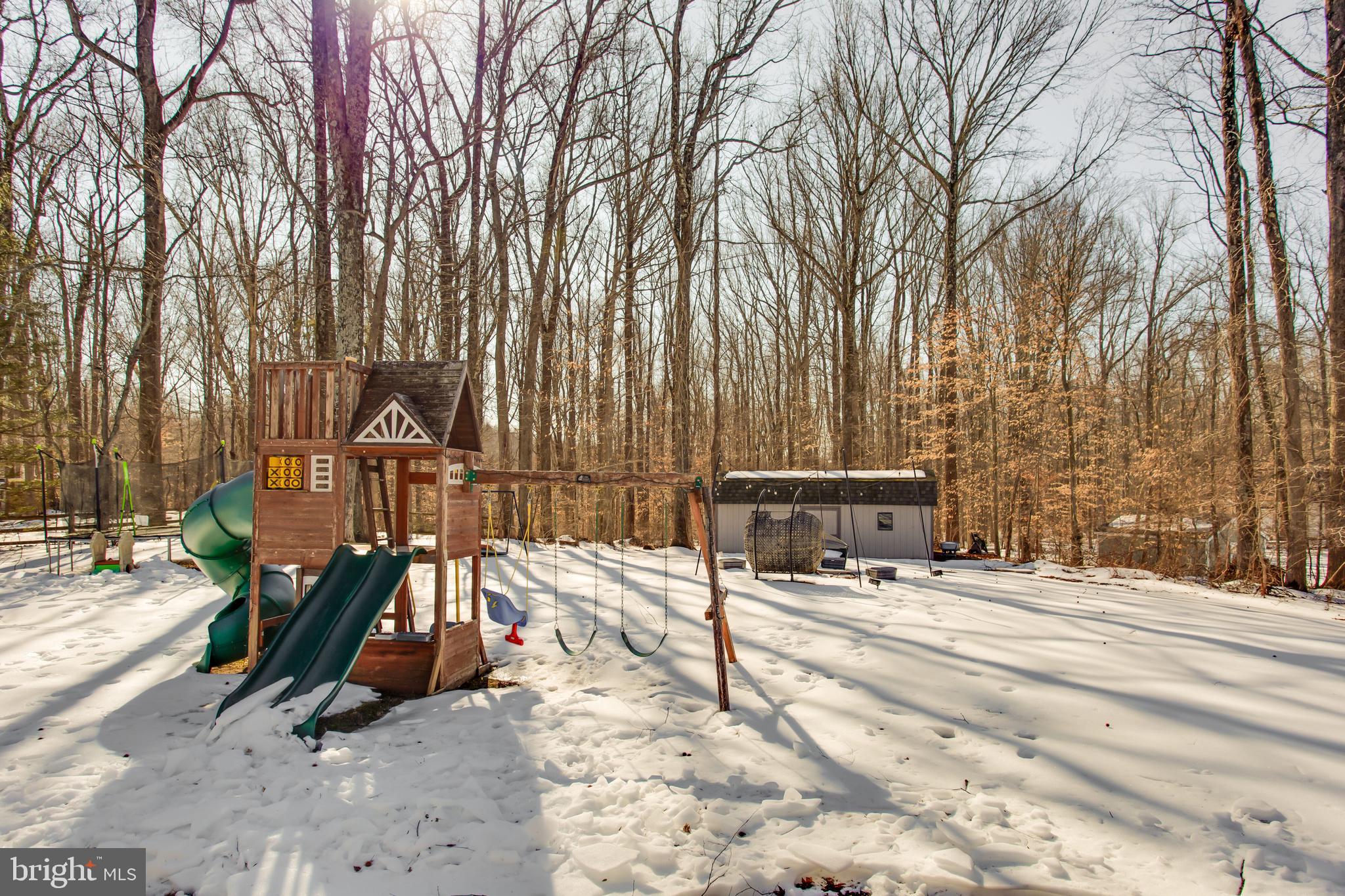 TALL OAKS - Residential