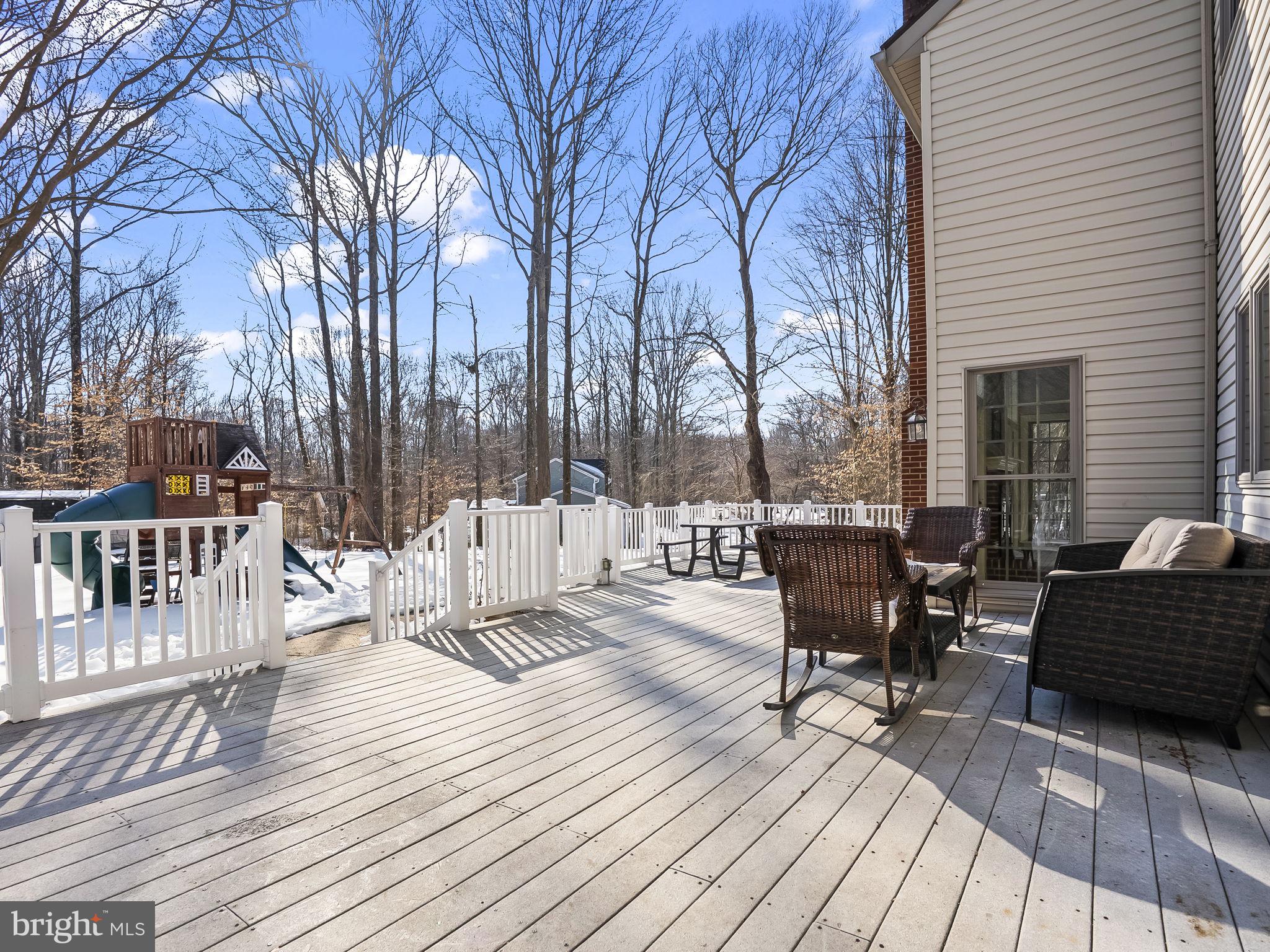 TALL OAKS - Residential