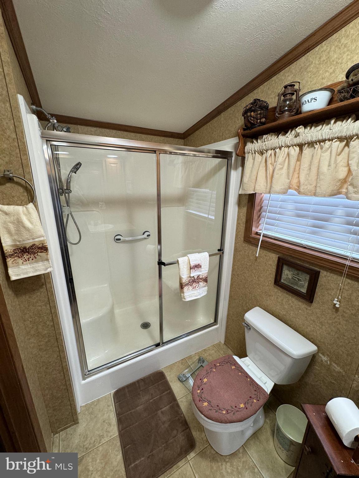 LINCOLN GREENS - Residential