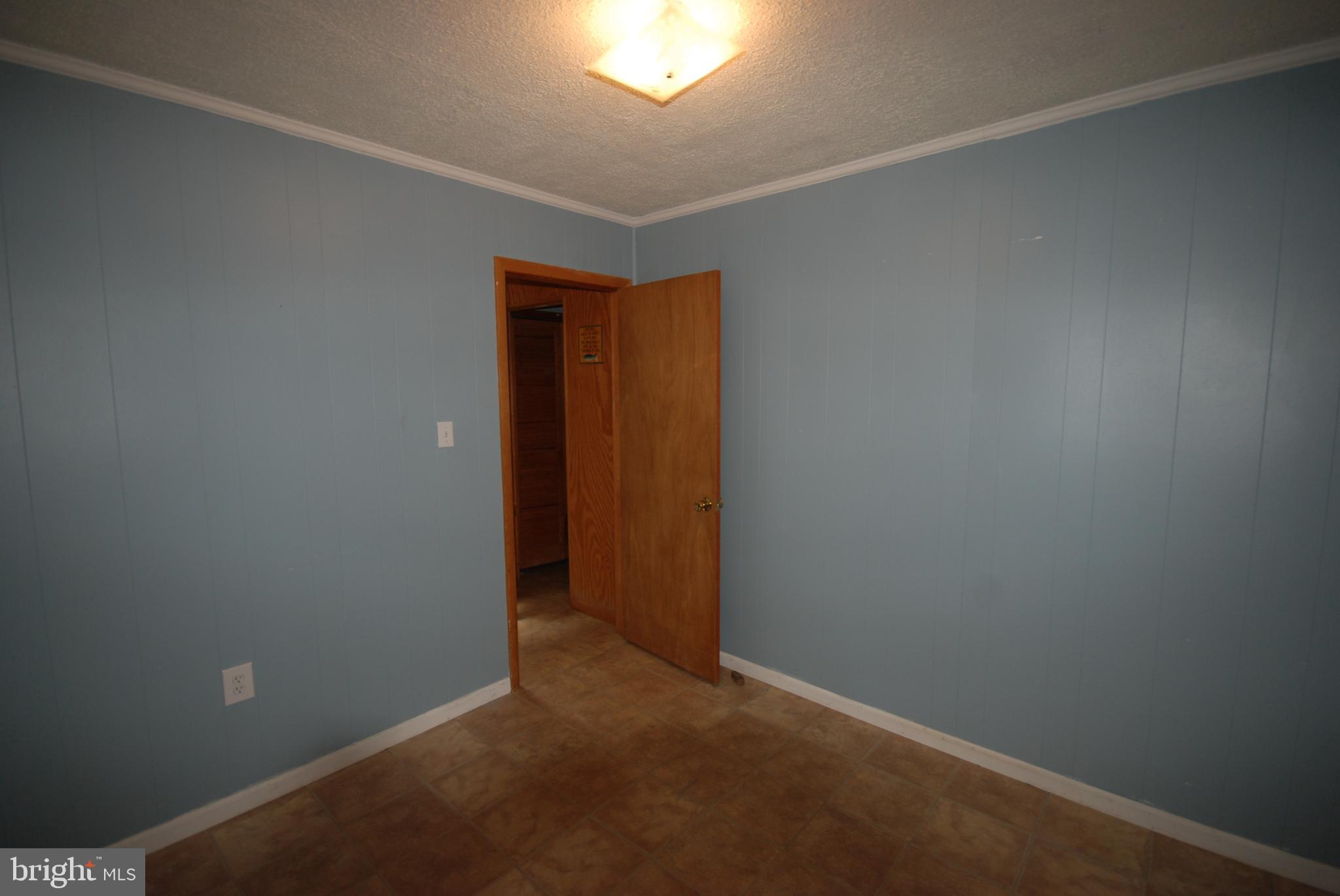 SILVER RIVER ACRES - Residential