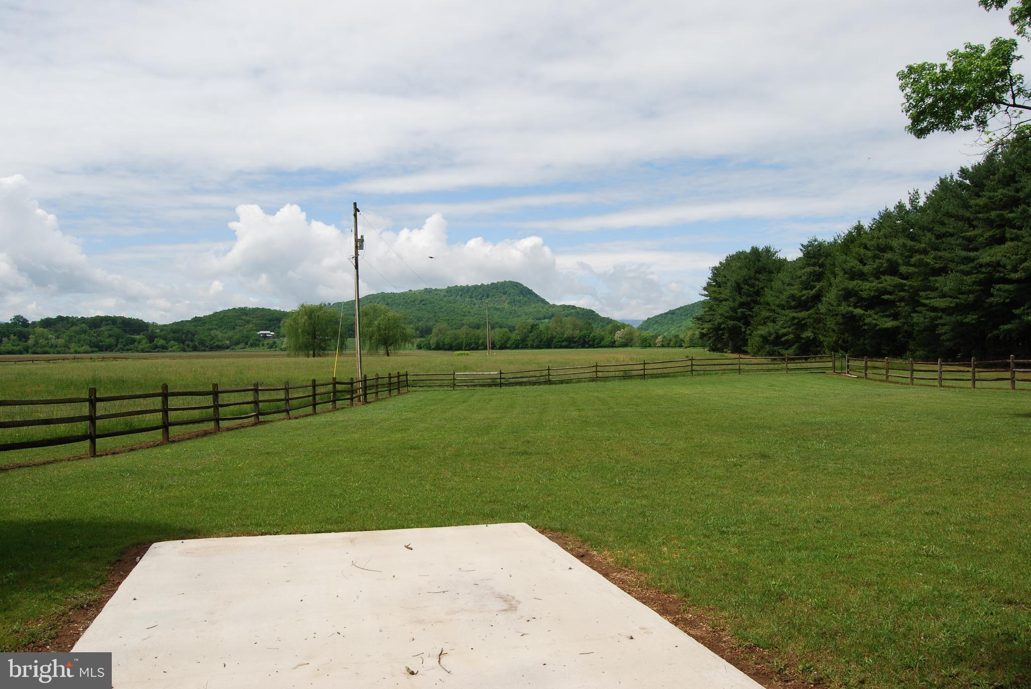 SILVER RIVER ACRES - Residential