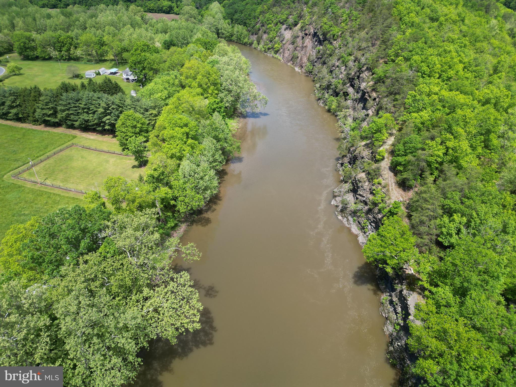 SILVER RIVER ACRES - Residential