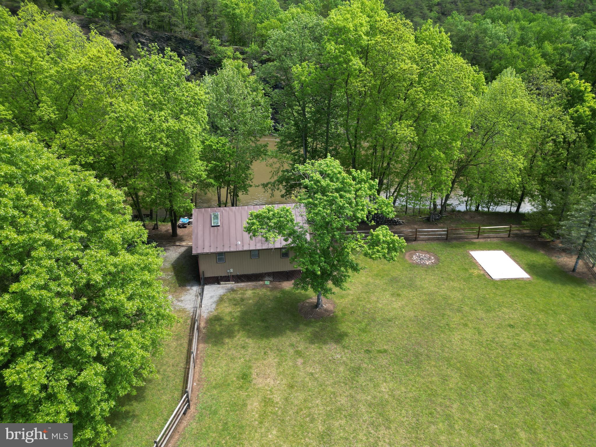 SILVER RIVER ACRES - Residential