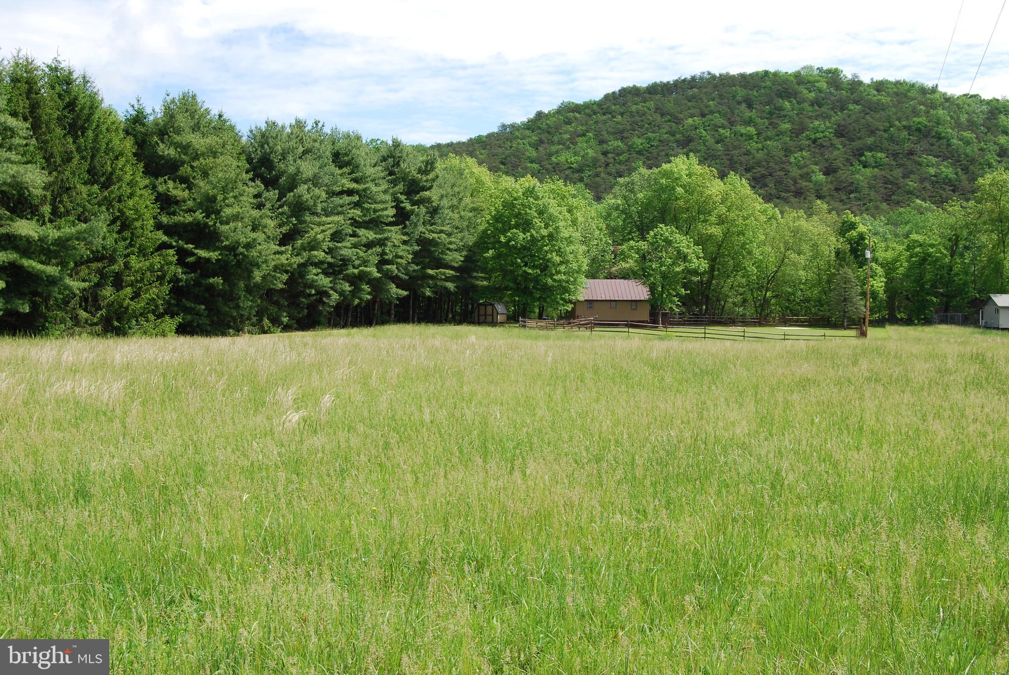 SILVER RIVER ACRES - Residential