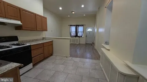 MLS: NJCD2110162