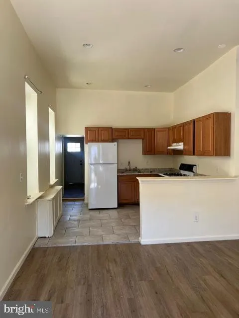 MLS: NJCD2110162