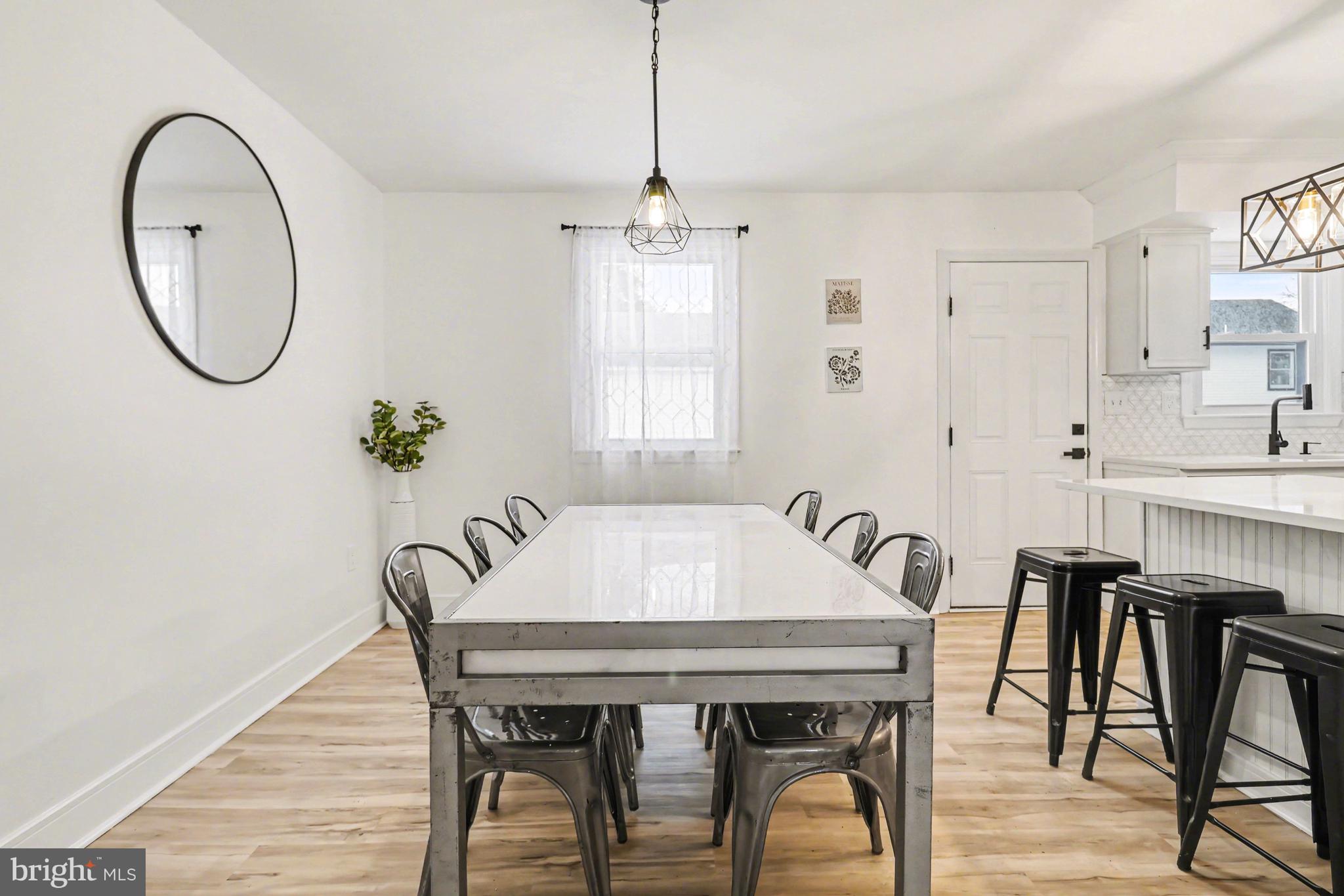 NESHAMINY FALLS - Residential