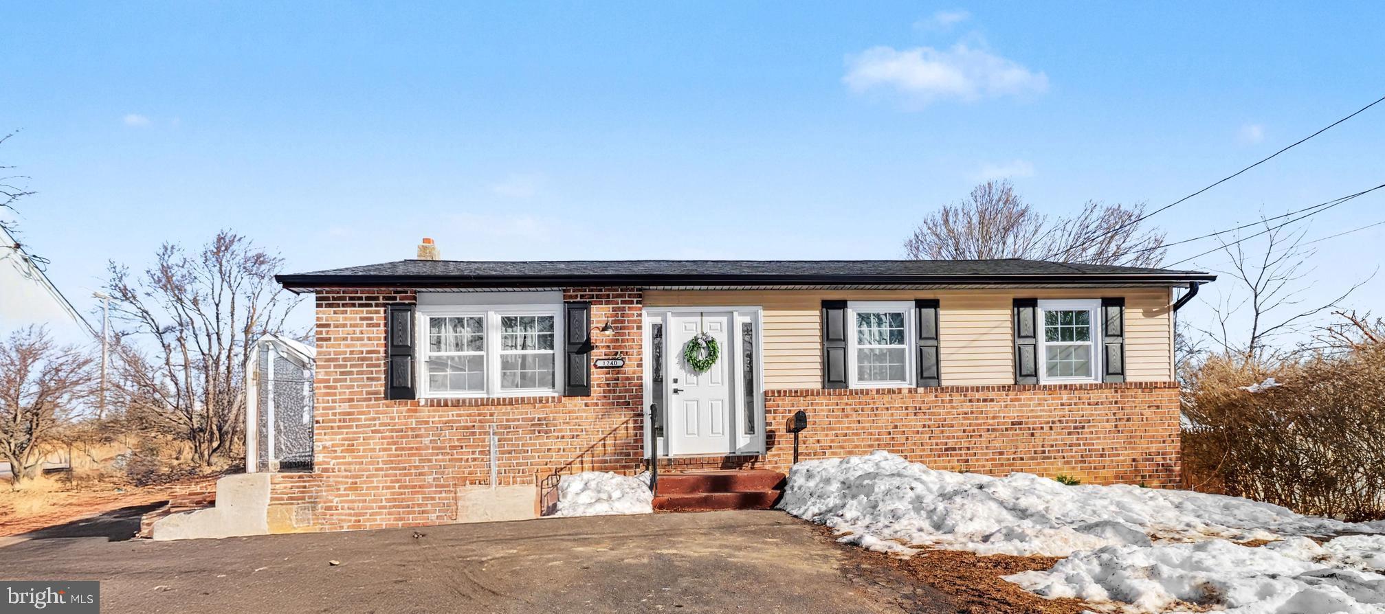 NESHAMINY FALLS - Residential