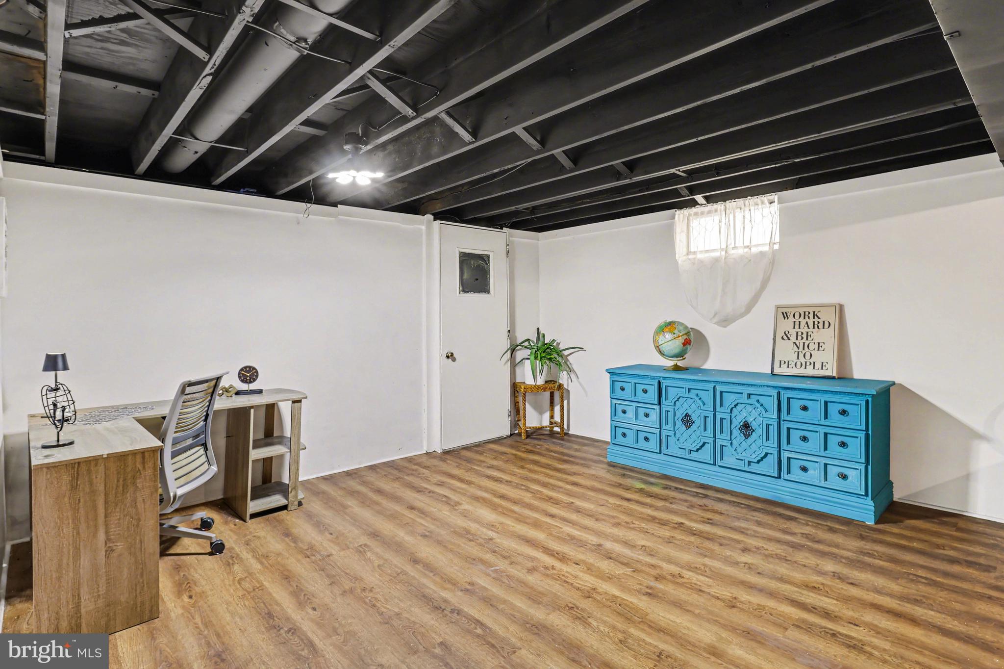 NESHAMINY FALLS - Residential