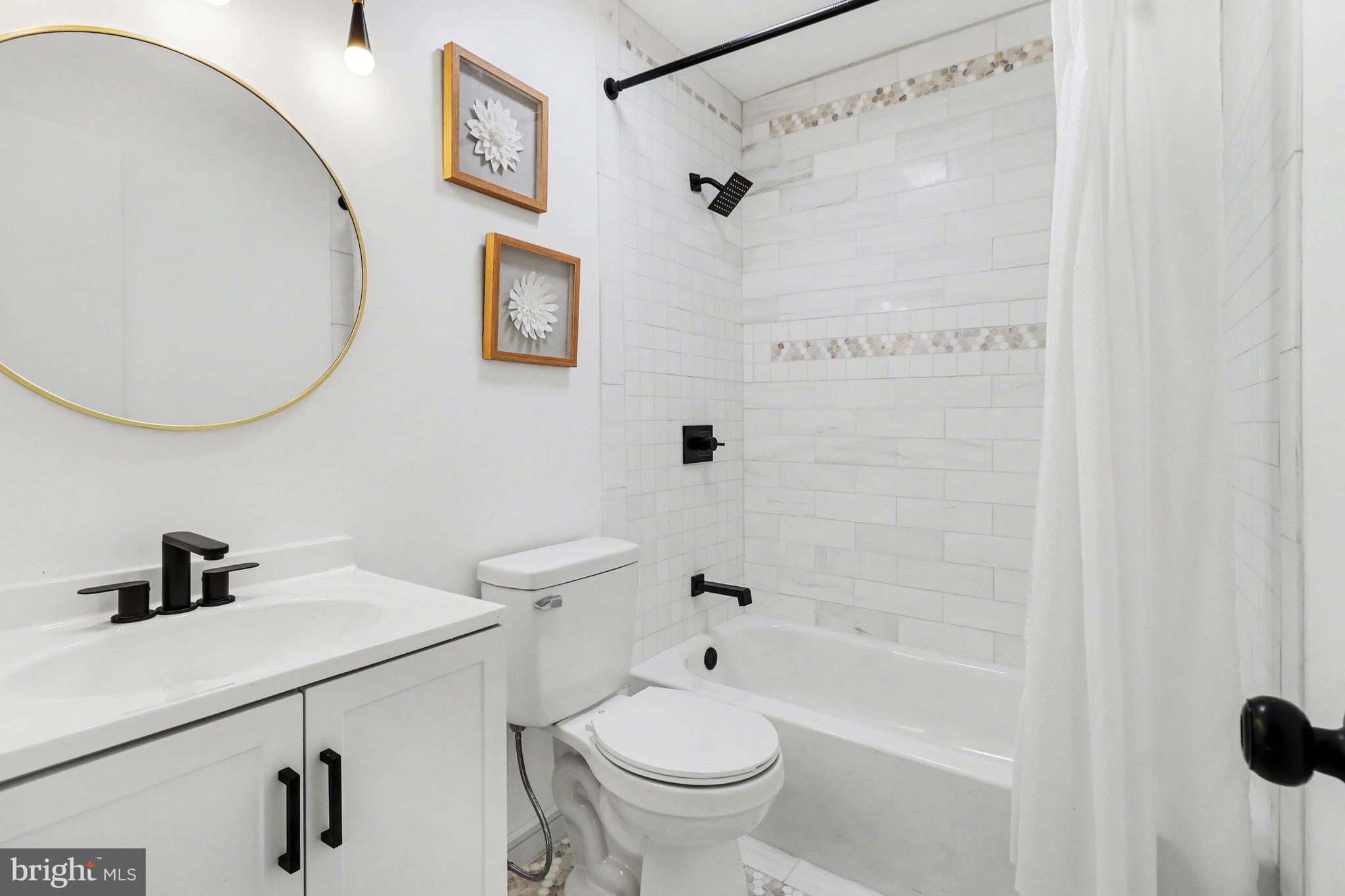 NESHAMINY FALLS - Residential