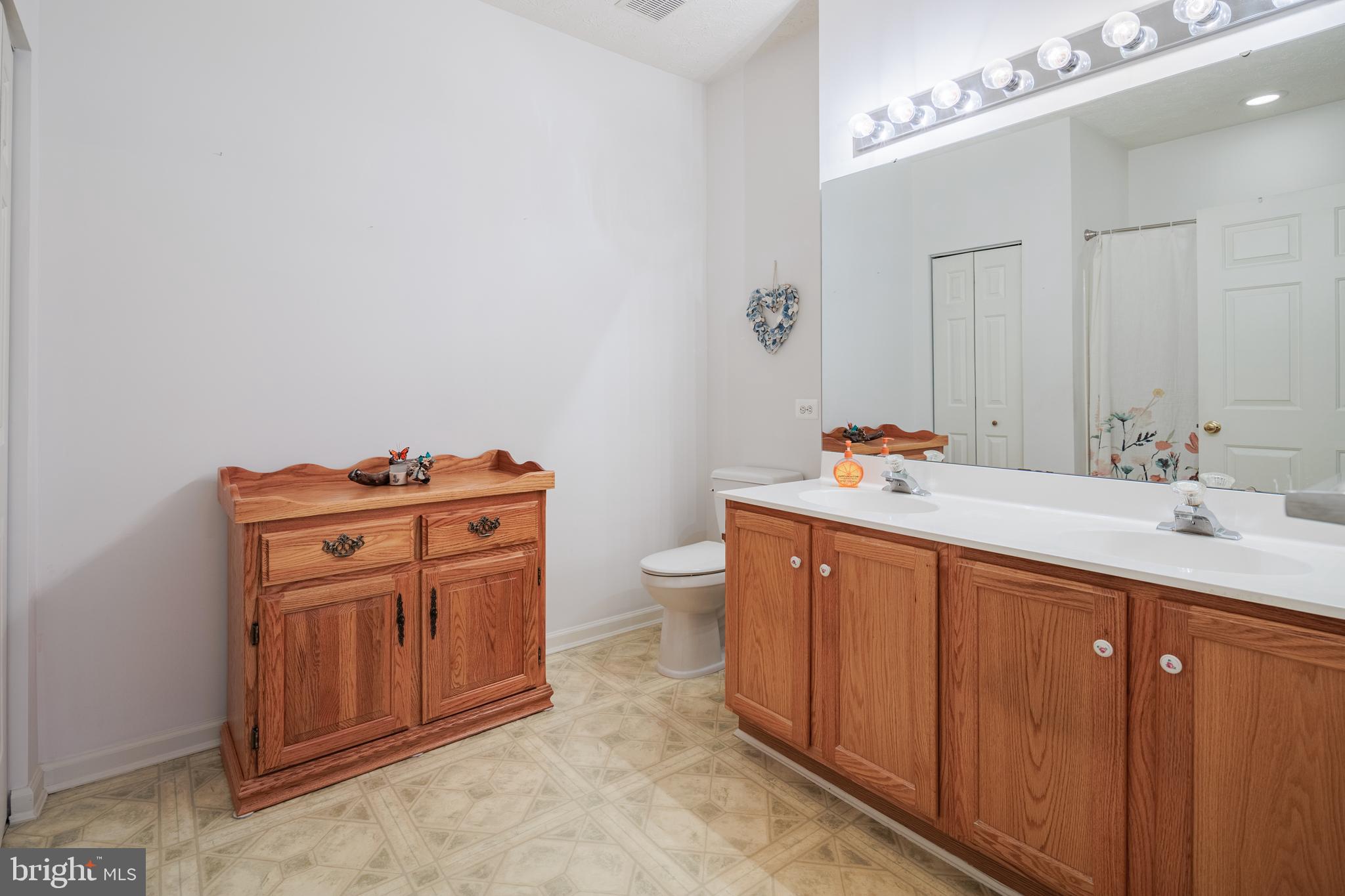 DEVONSHIRE AT WHITEMARSH - Residential