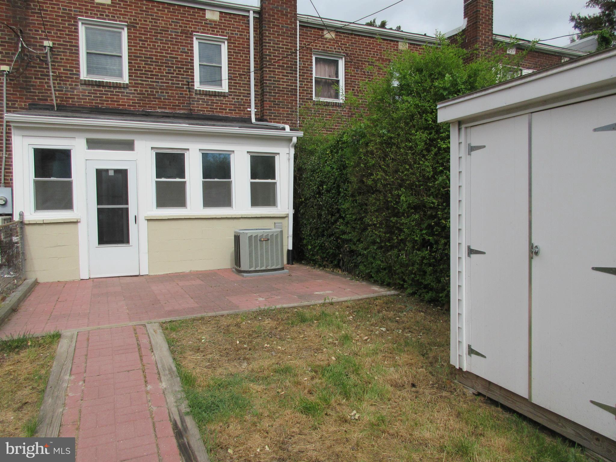OLD TOWN ALEXANDRIA - Residential Lease