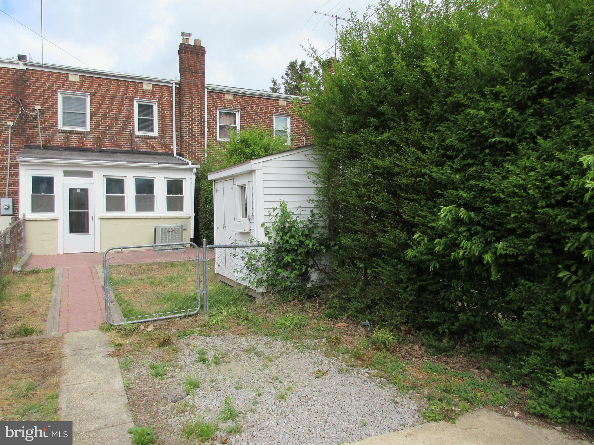OLD TOWN ALEXANDRIA - Residential Lease