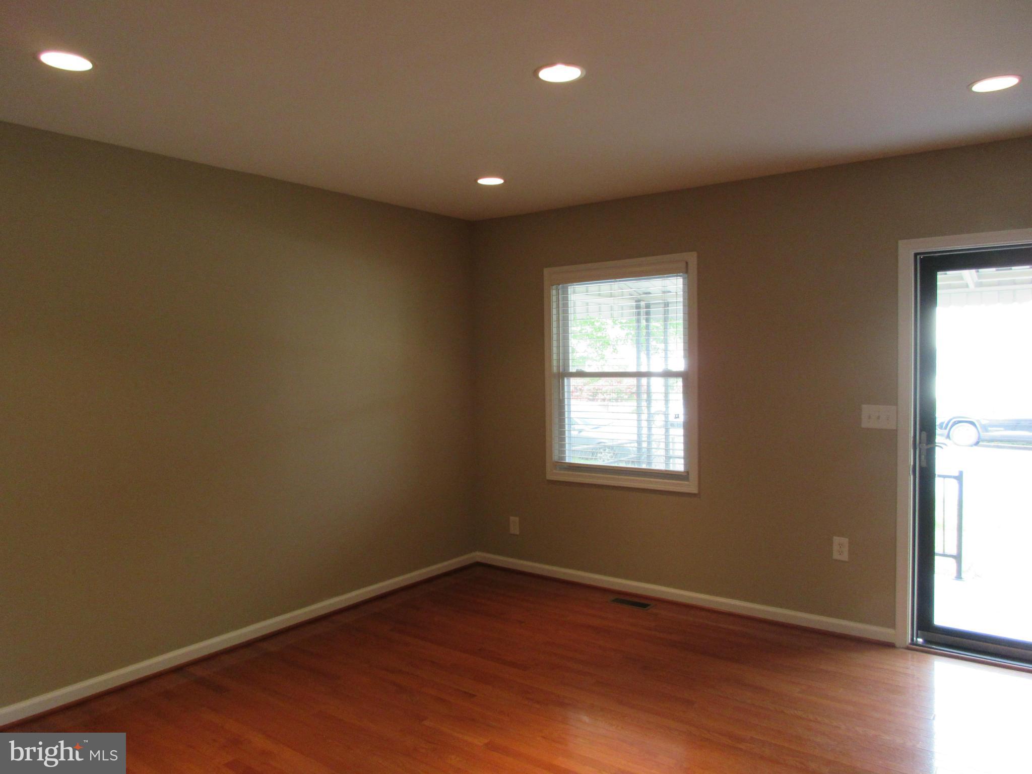 OLD TOWN ALEXANDRIA - Residential Lease
