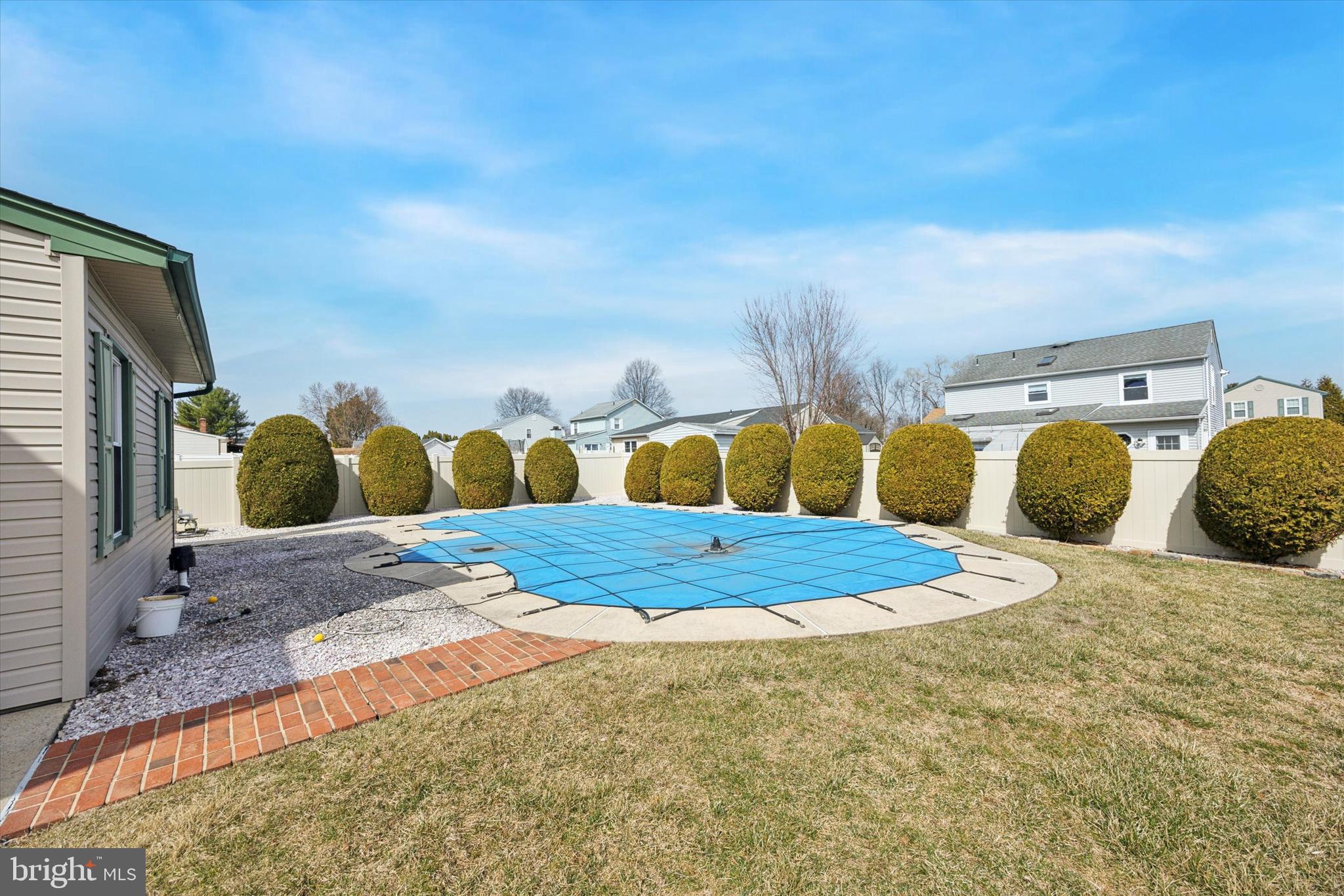 NESHAMINY VALLEY - Residential