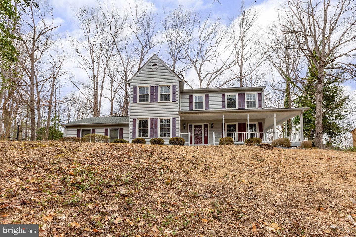 1130 COLUMBUS DRIVE