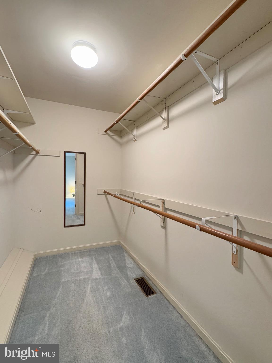 SWAN POINT - Residential