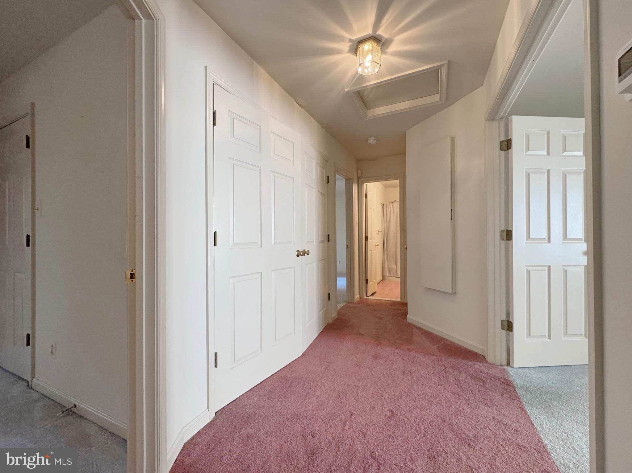 SWAN POINT - Residential