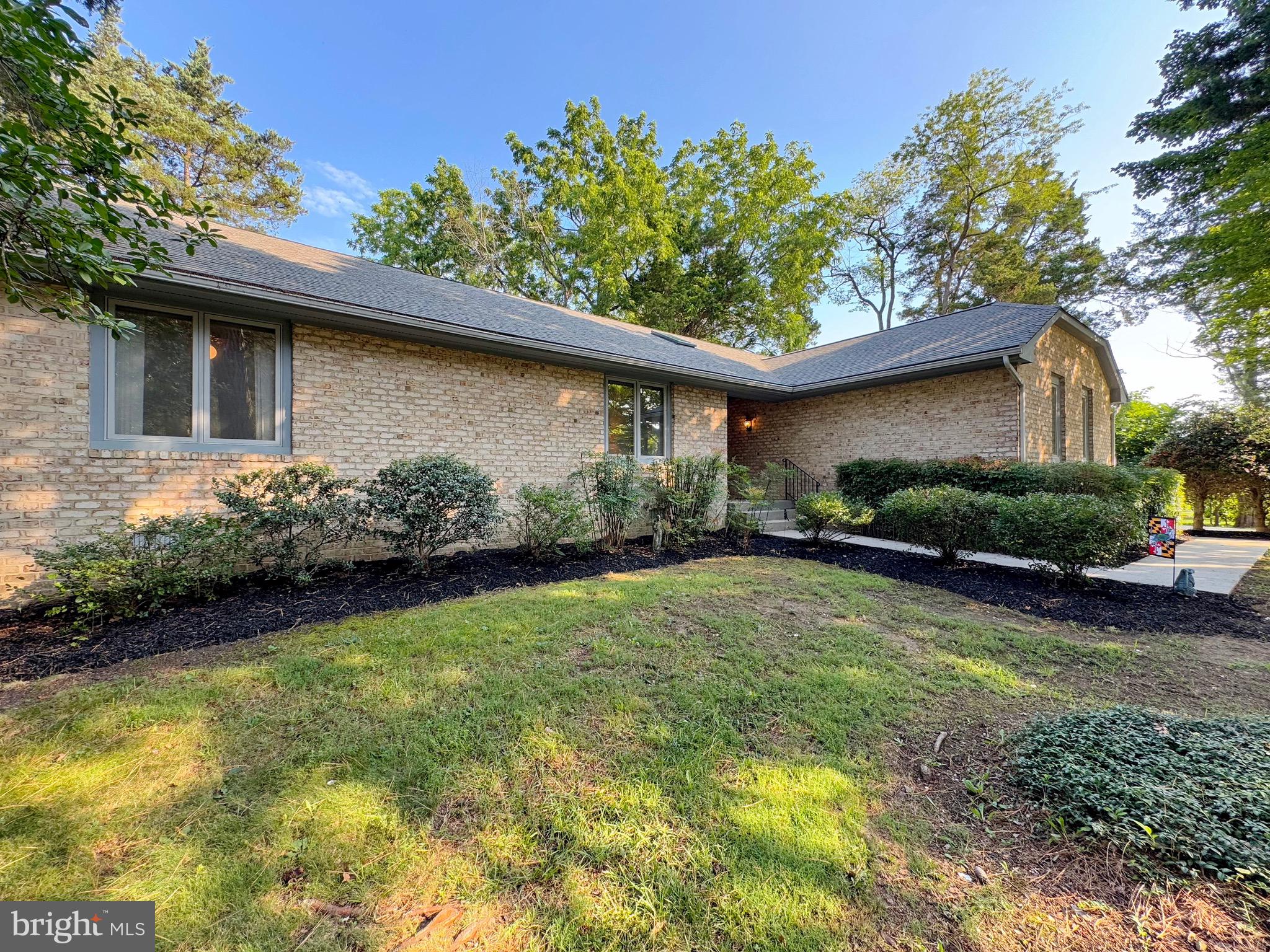 SWAN POINT - Residential