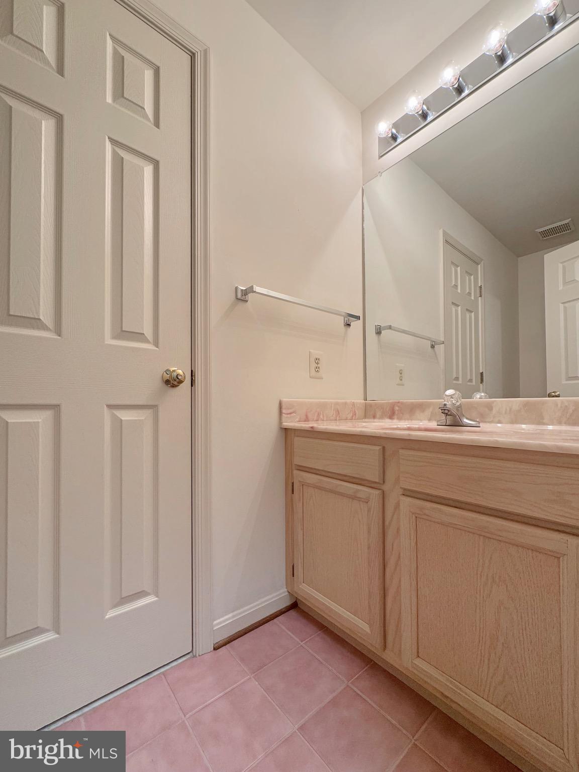 SWAN POINT - Residential