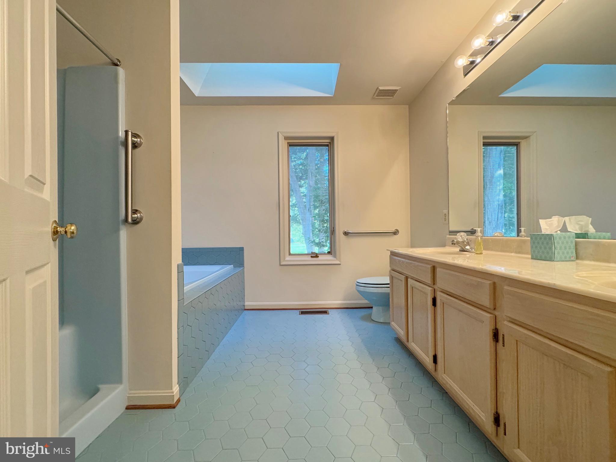 SWAN POINT - Residential