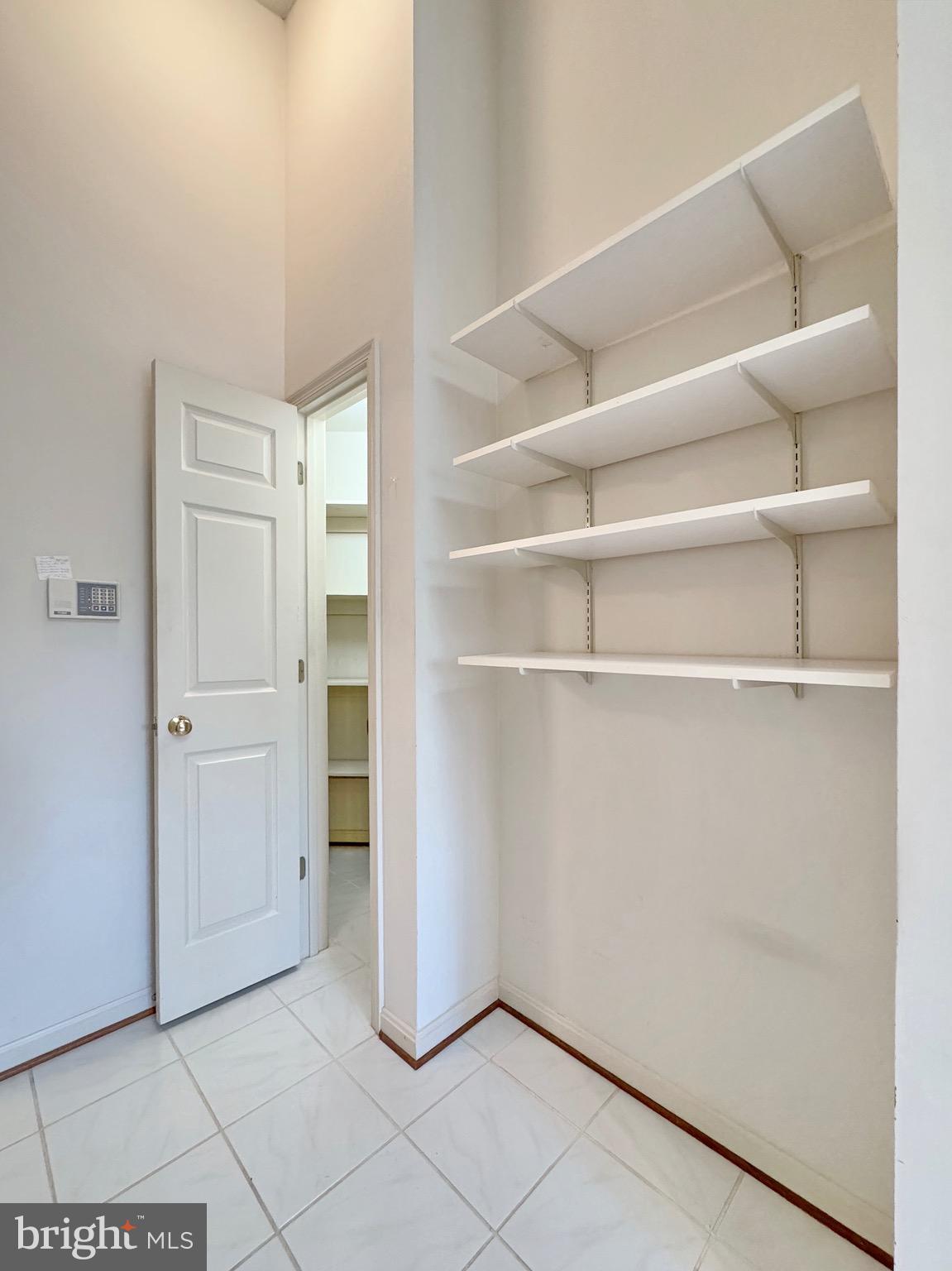 SWAN POINT - Residential