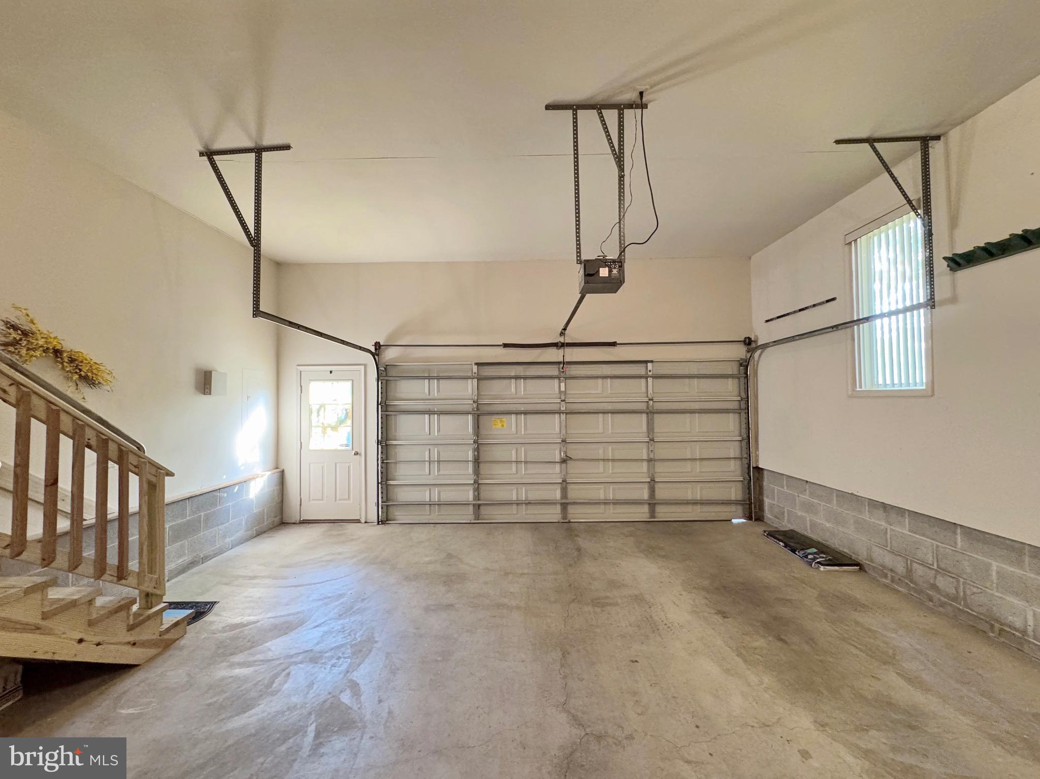 SWAN POINT - Residential