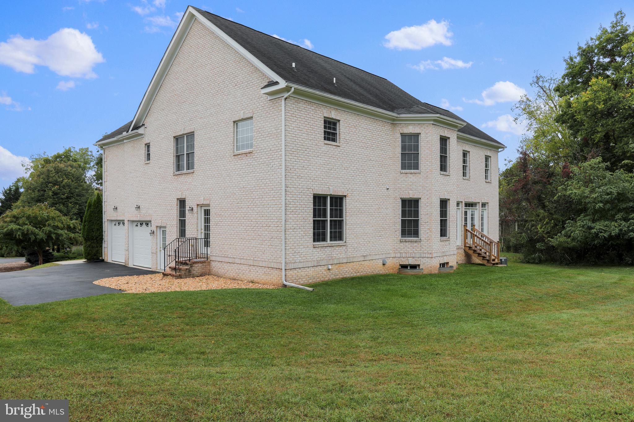 FERNBANK - Residential