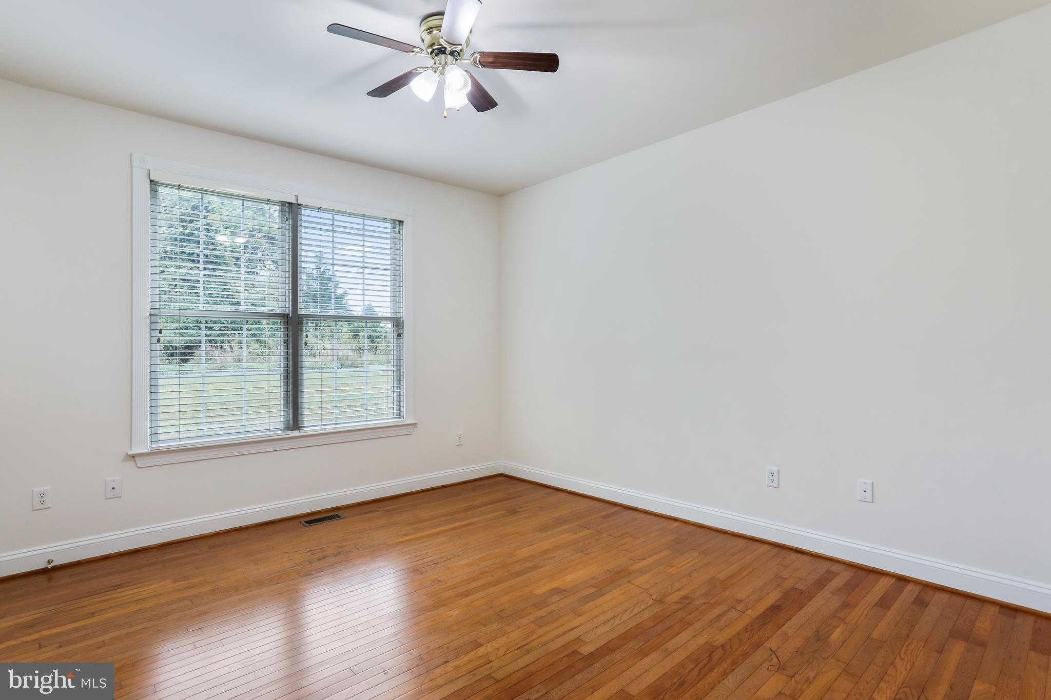 FERNBANK - Residential