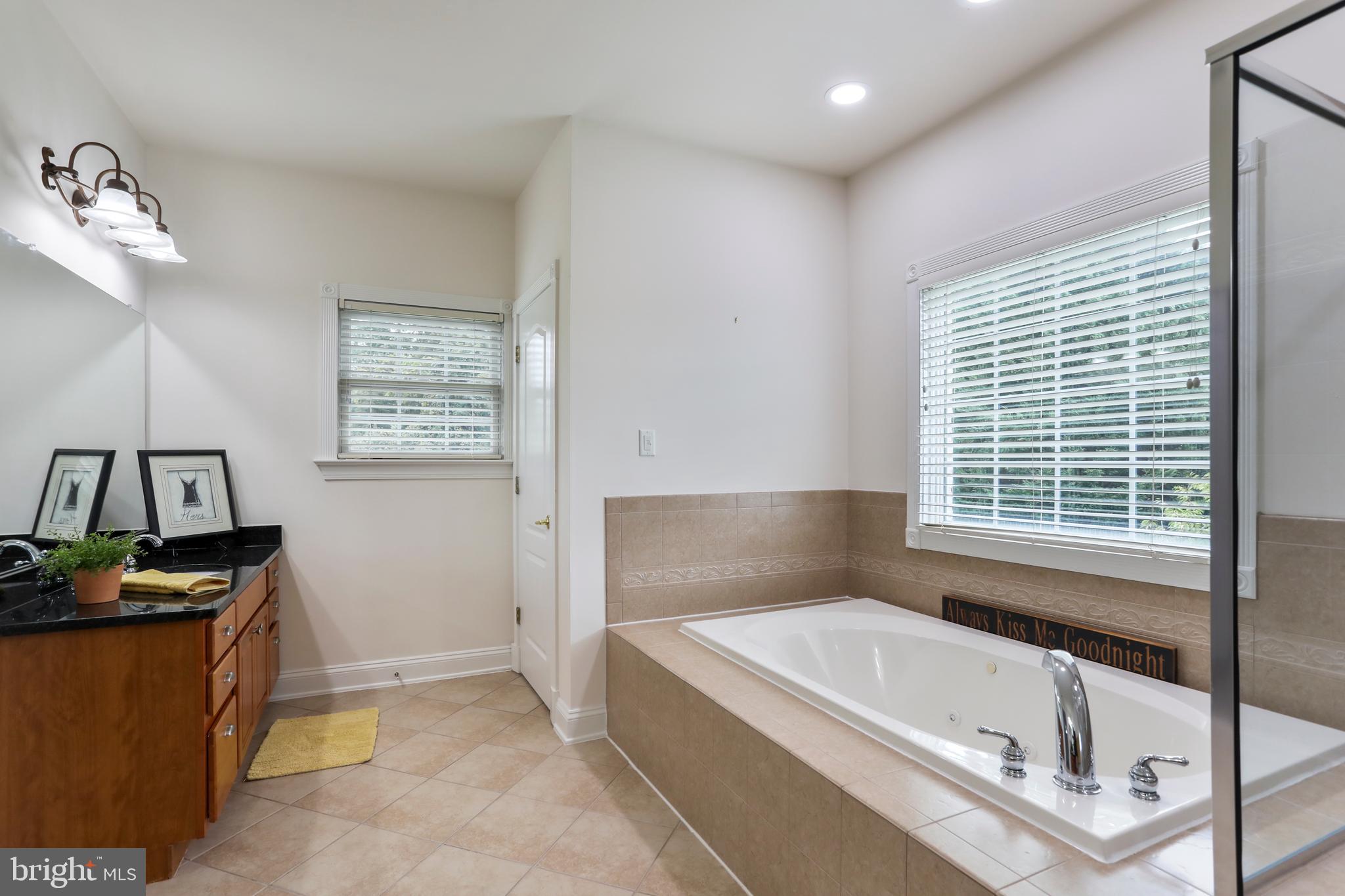 FERNBANK - Residential