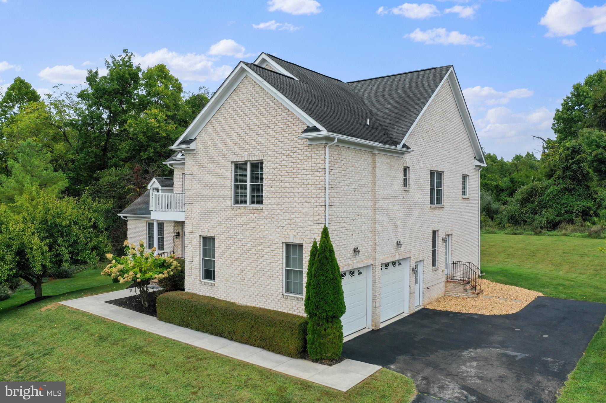 FERNBANK - Residential