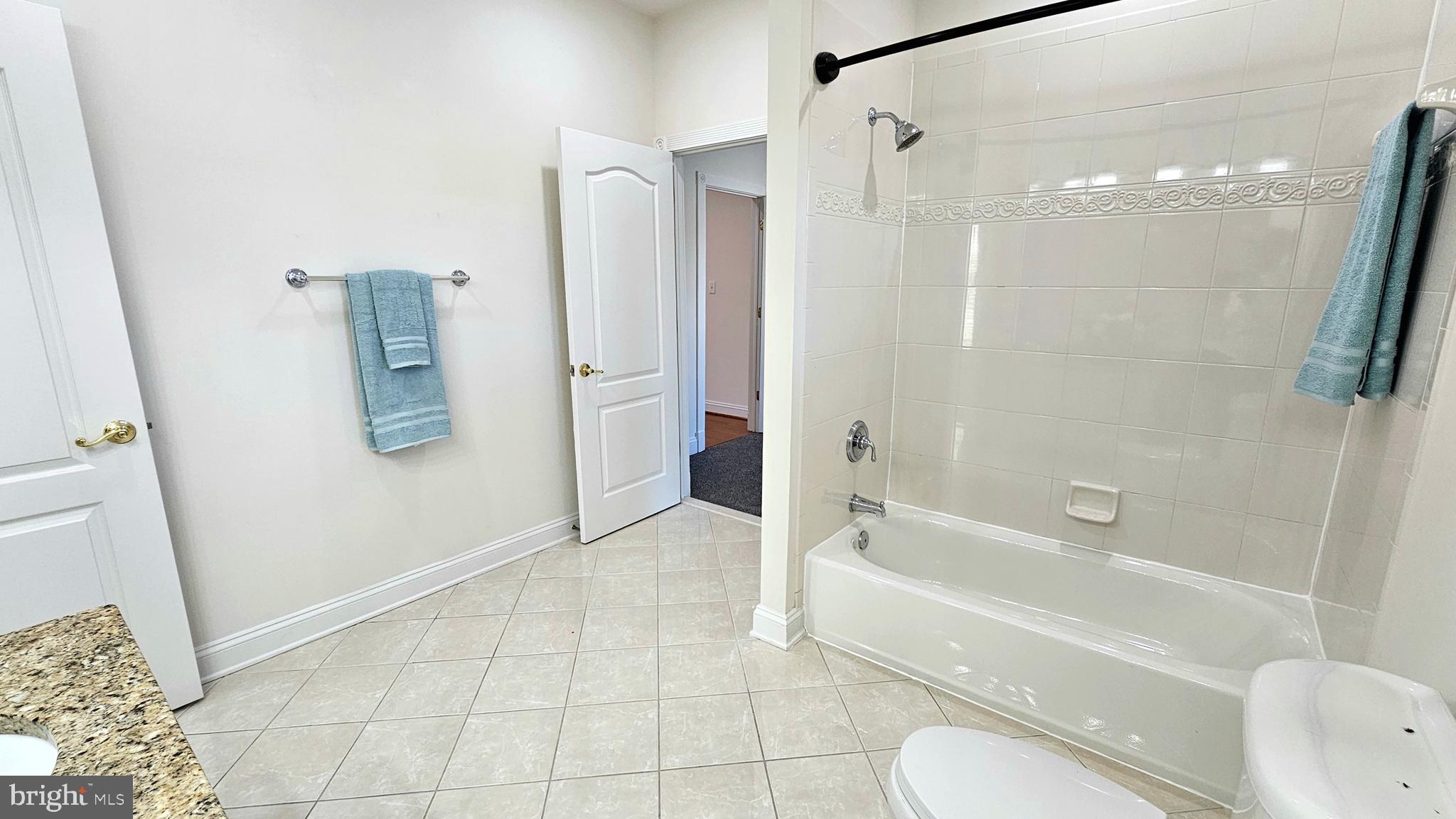 FERNBANK - Residential