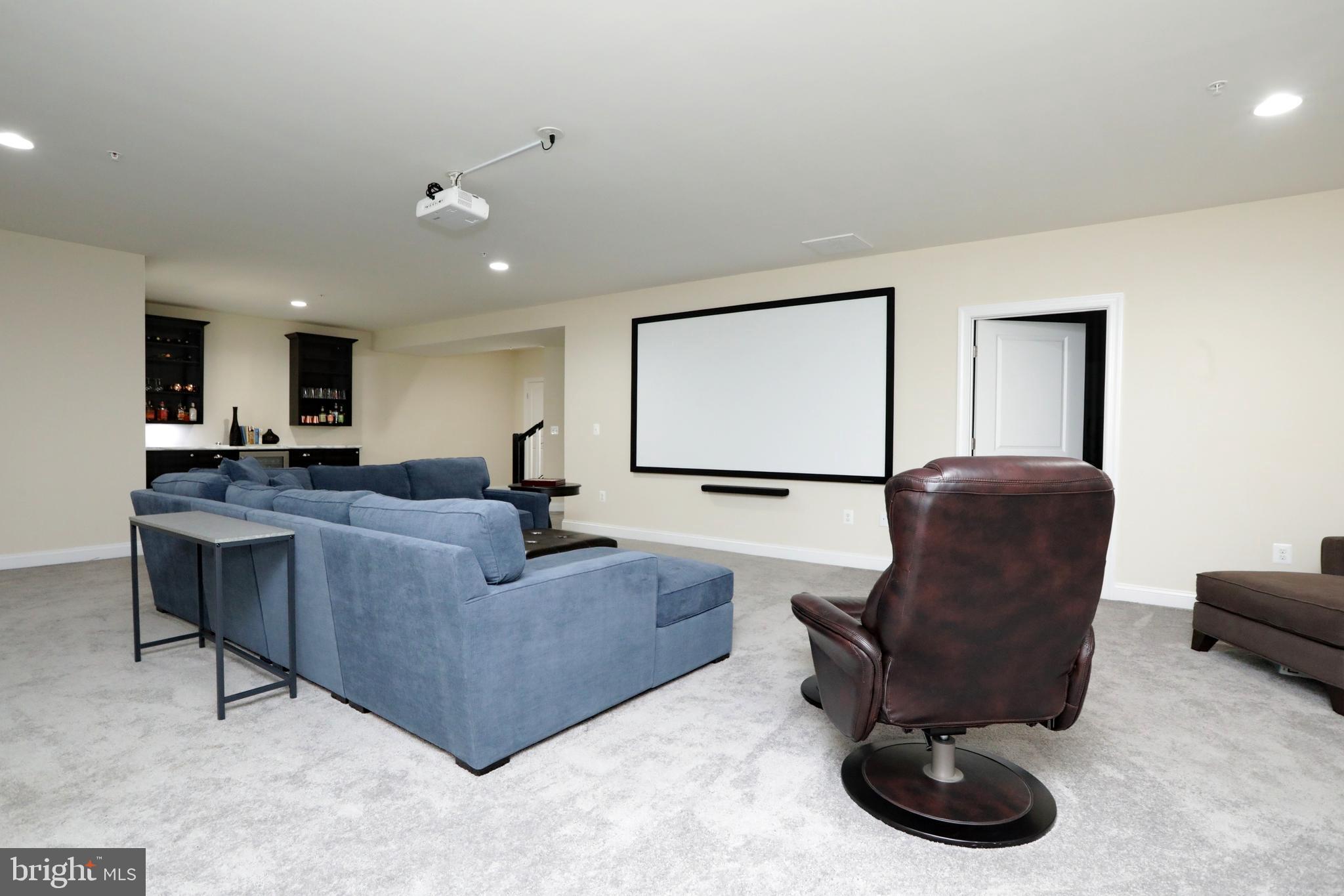 THE VILLAGES OF STEEPLECHASE - Residential