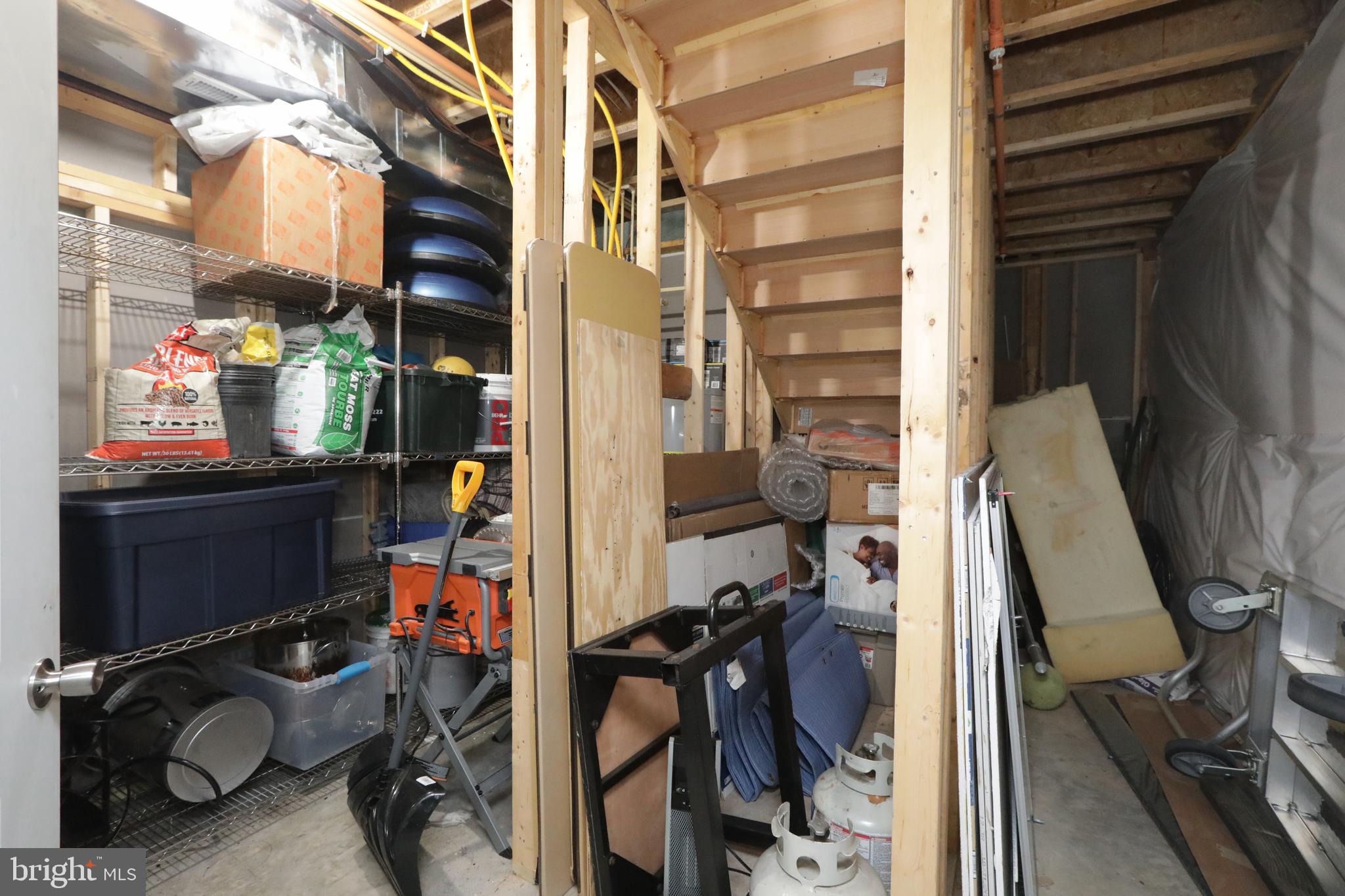 THE VILLAGES OF STEEPLECHASE - Residential