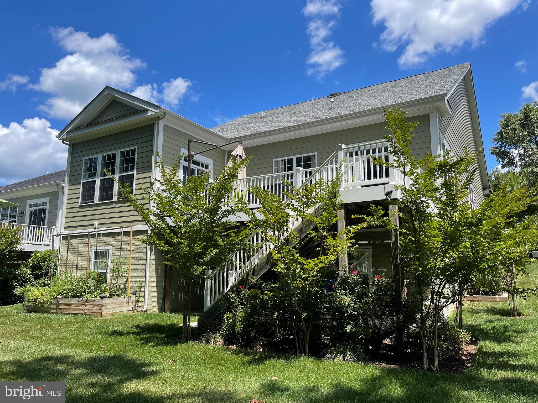 THE VILLAGES OF STEEPLECHASE - Residential