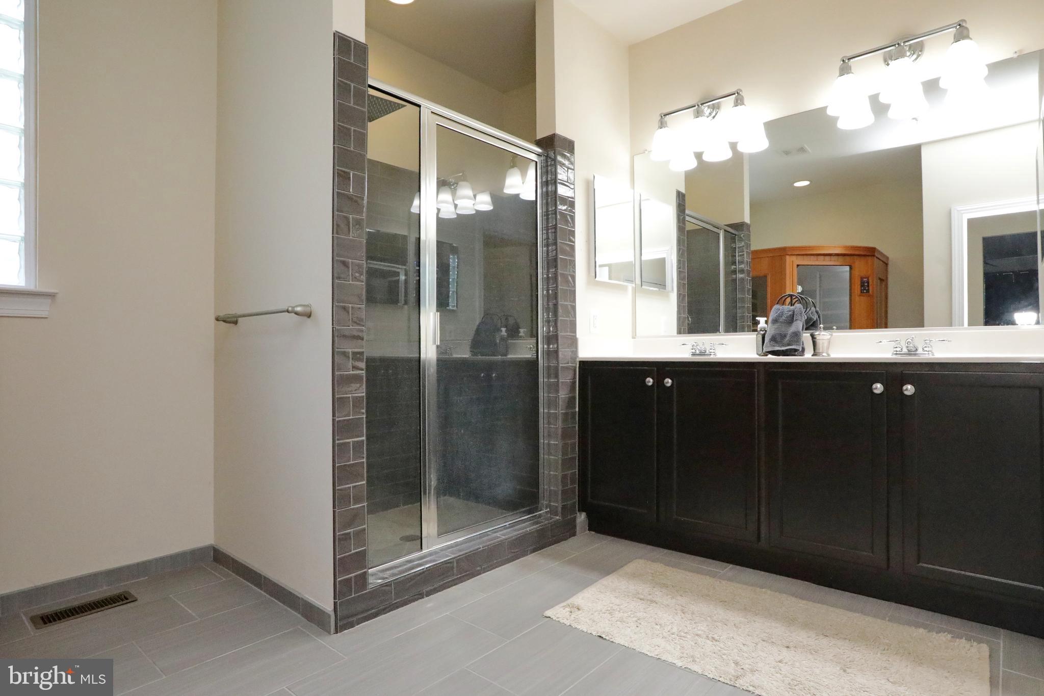 THE VILLAGES OF STEEPLECHASE - Residential