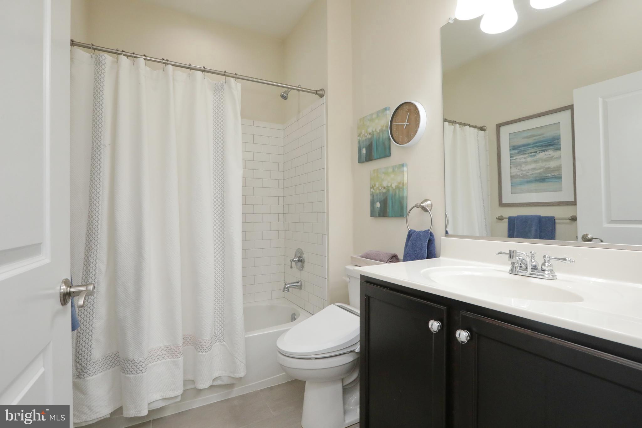 THE VILLAGES OF STEEPLECHASE - Residential