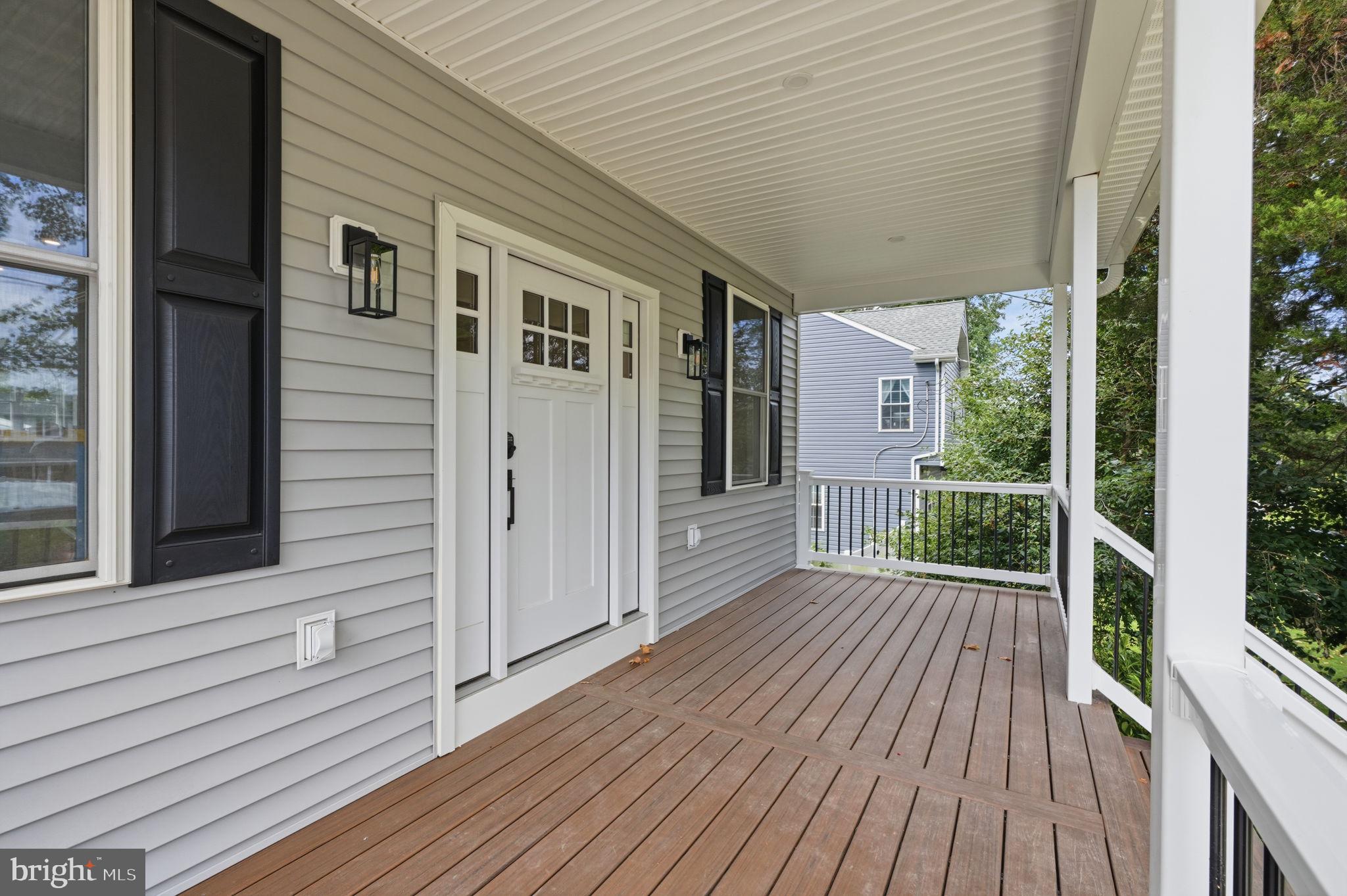 433 WALNUT AVENUE