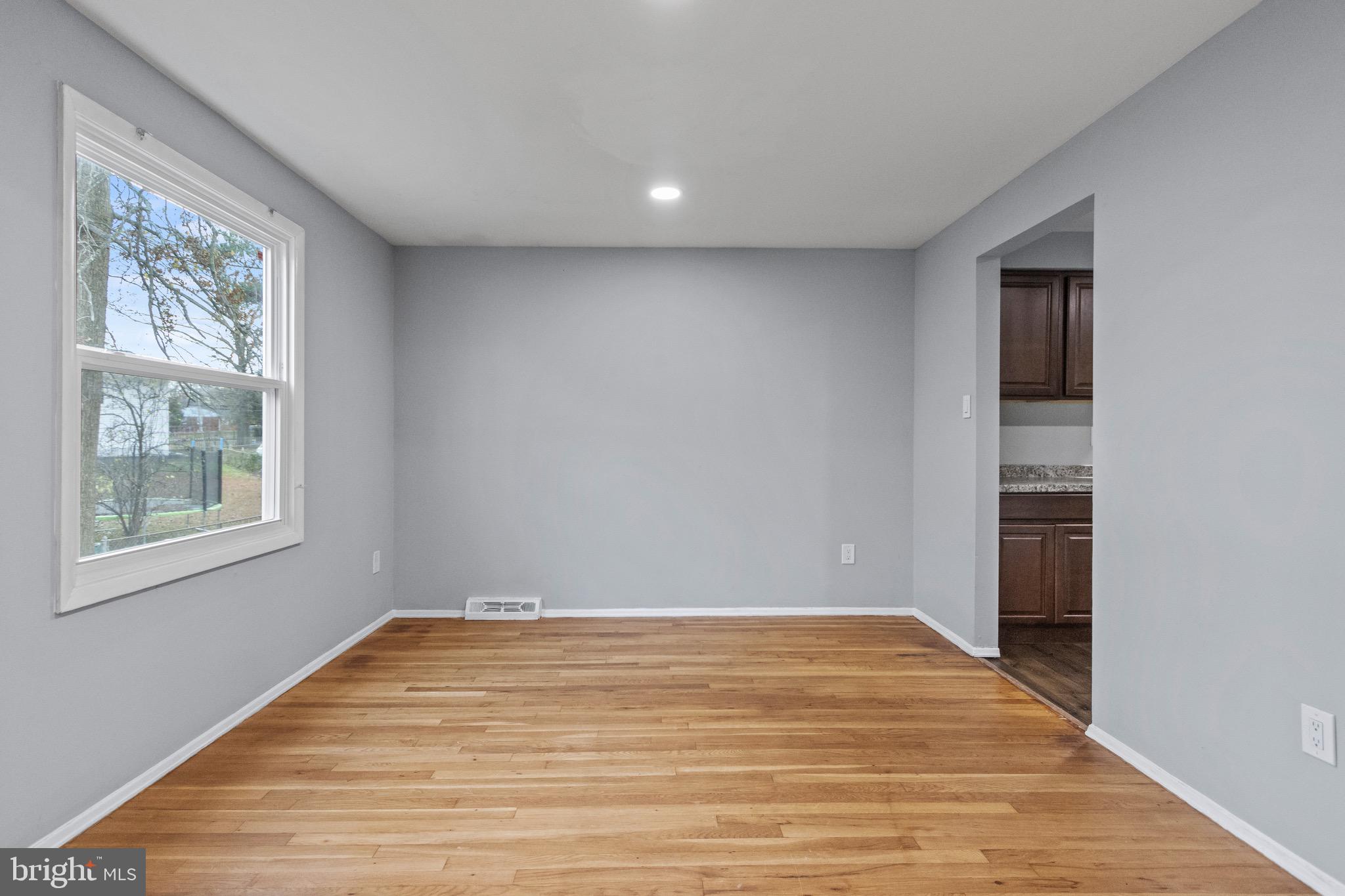 GOOD LUCK WOODS - Residential